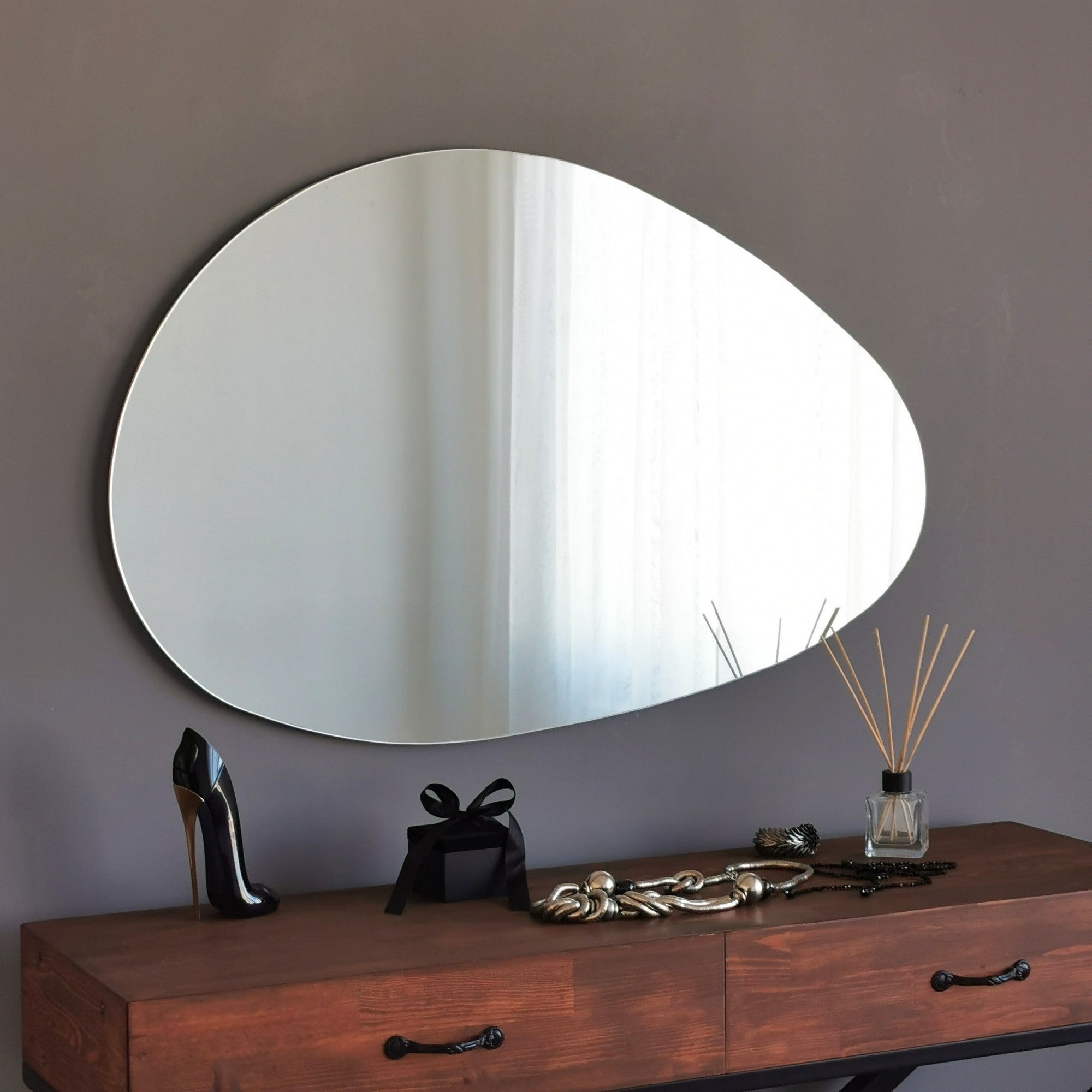 Espelho de parede moderno, 76 x 50 x 2,2 cm, MDF branco | Montado, design escandinavo | Perfeito para hotéis e espaços contemporâneos