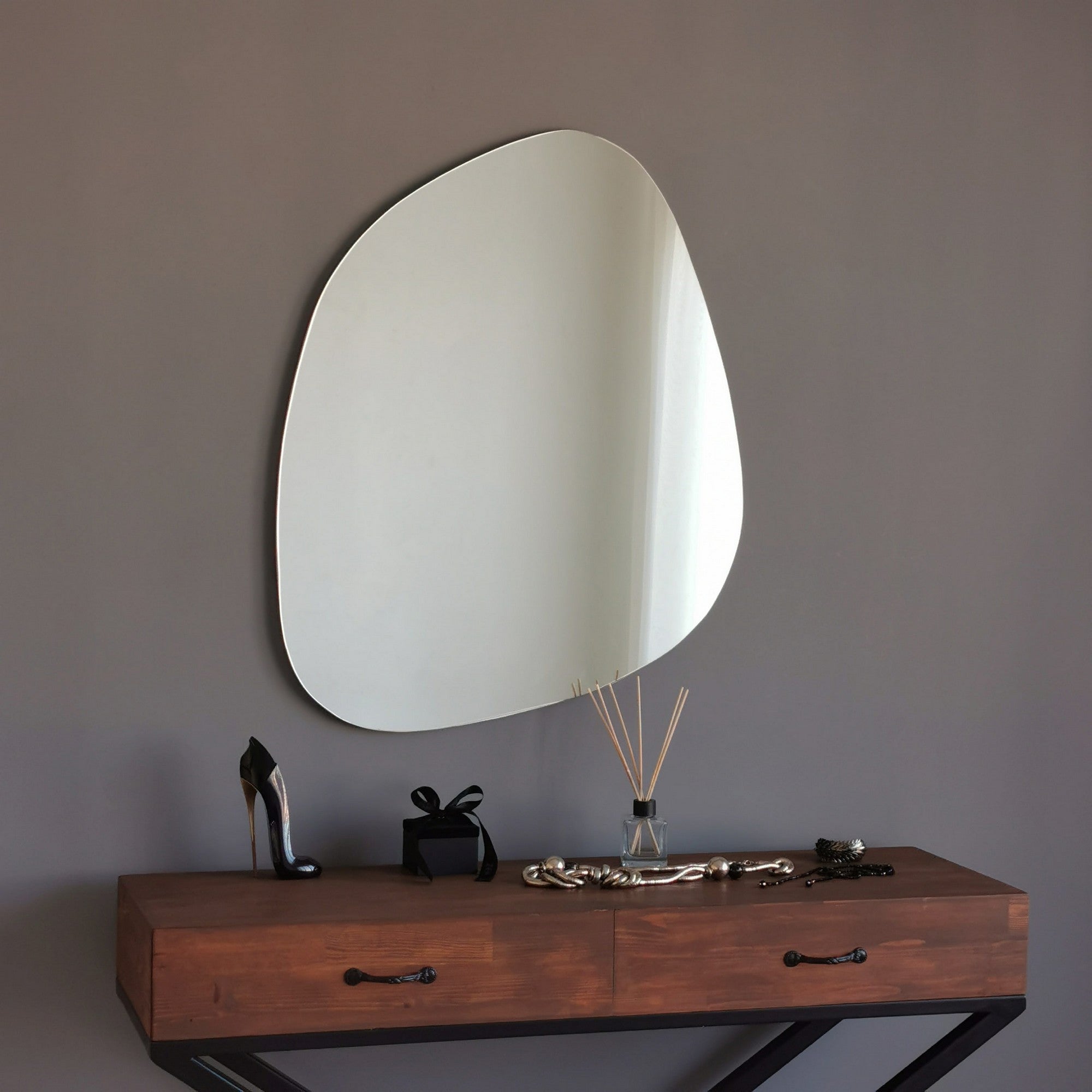 Espelho de parede moderno, 85 x 67 cm, MDF branco, 2,2 cm de espessura | Design escandinavo montado para decoração de casa e hotel | Elegante e funcional