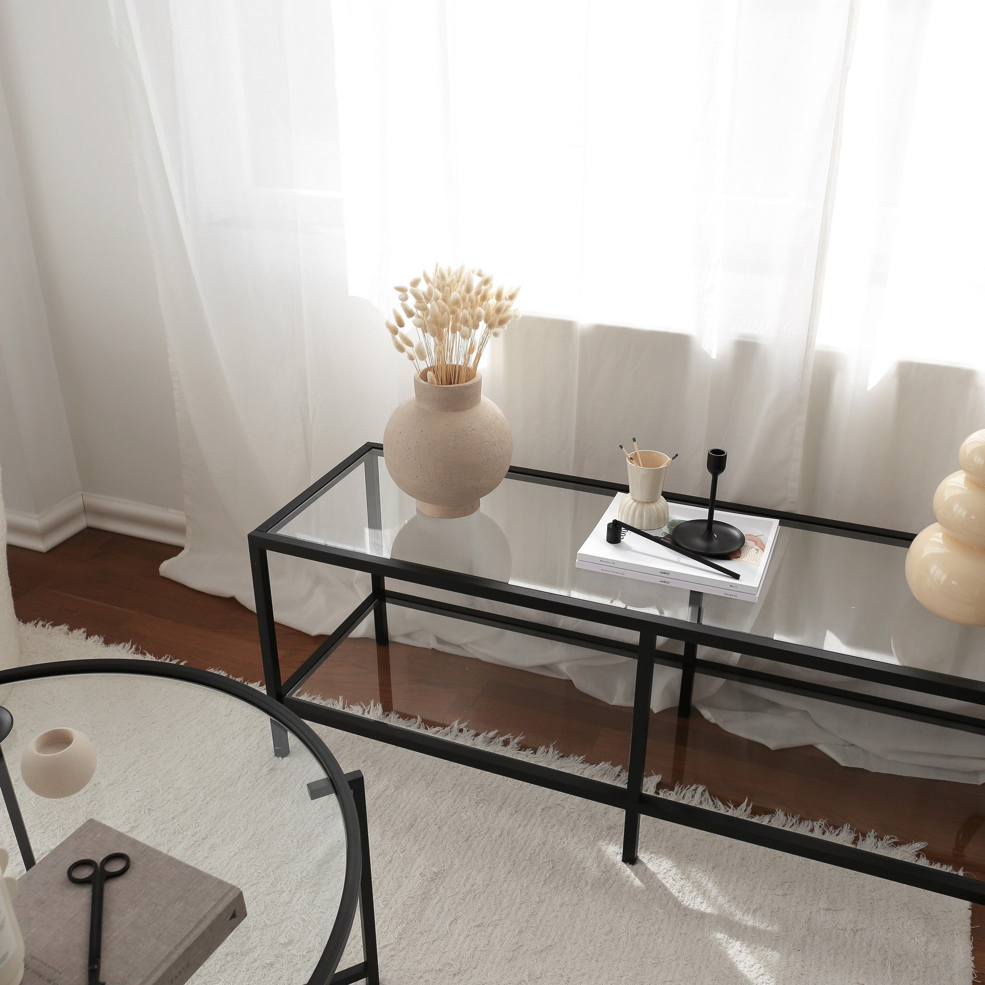 Suporte de TV moderno com estrutura de vidro temperado 100% e metal, preto fosco, 130 x 45 x 40 cm | Montável na parede, várias prateleiras, design industrial