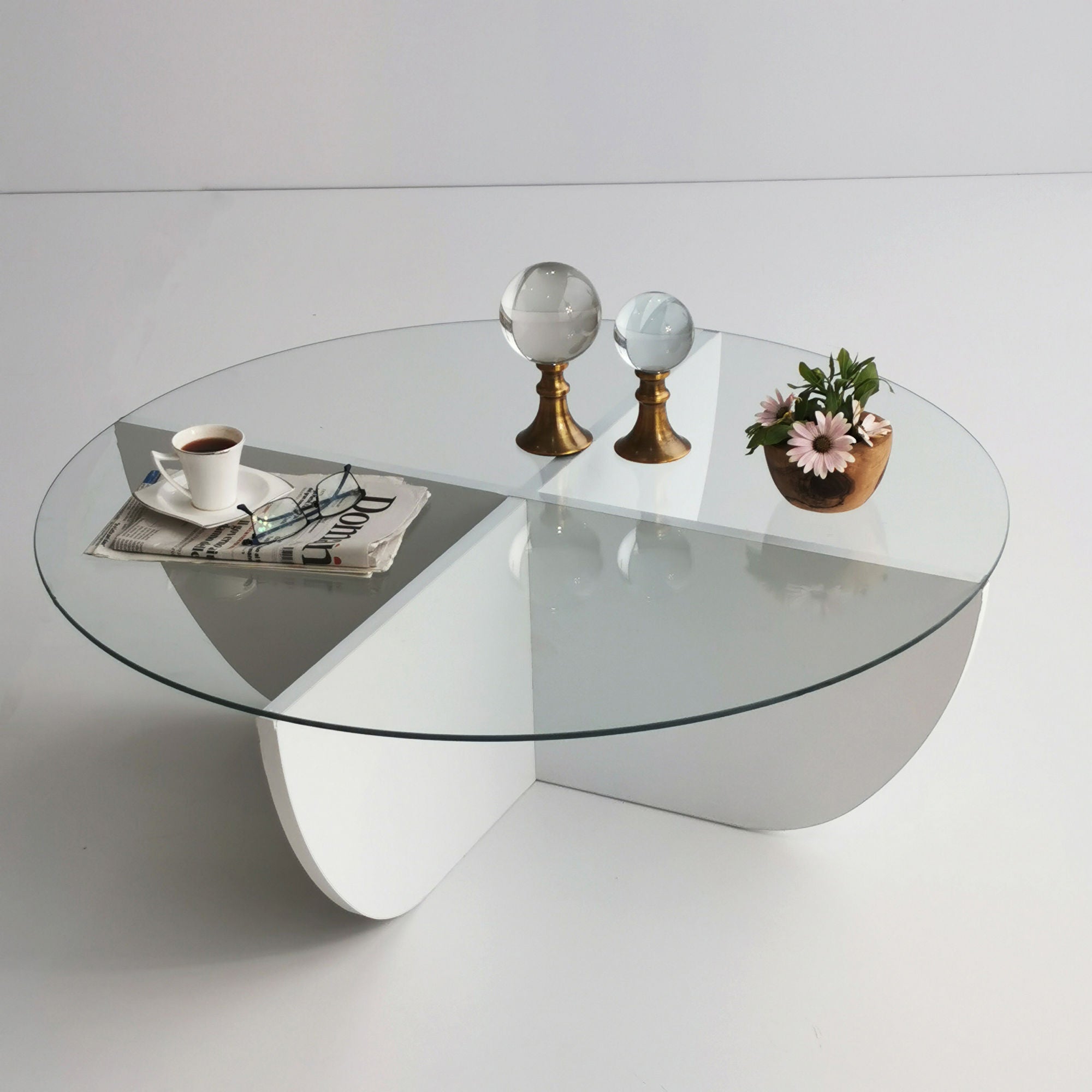 Mesa de Centro Branca Moderna, 90 x 90 x 30 cm | Tampo 100% Vidro Temperado, Estrutura 100% Melamina, 18 mm de Espessura | Design Elegante e Funcional para Qualquer Espaço