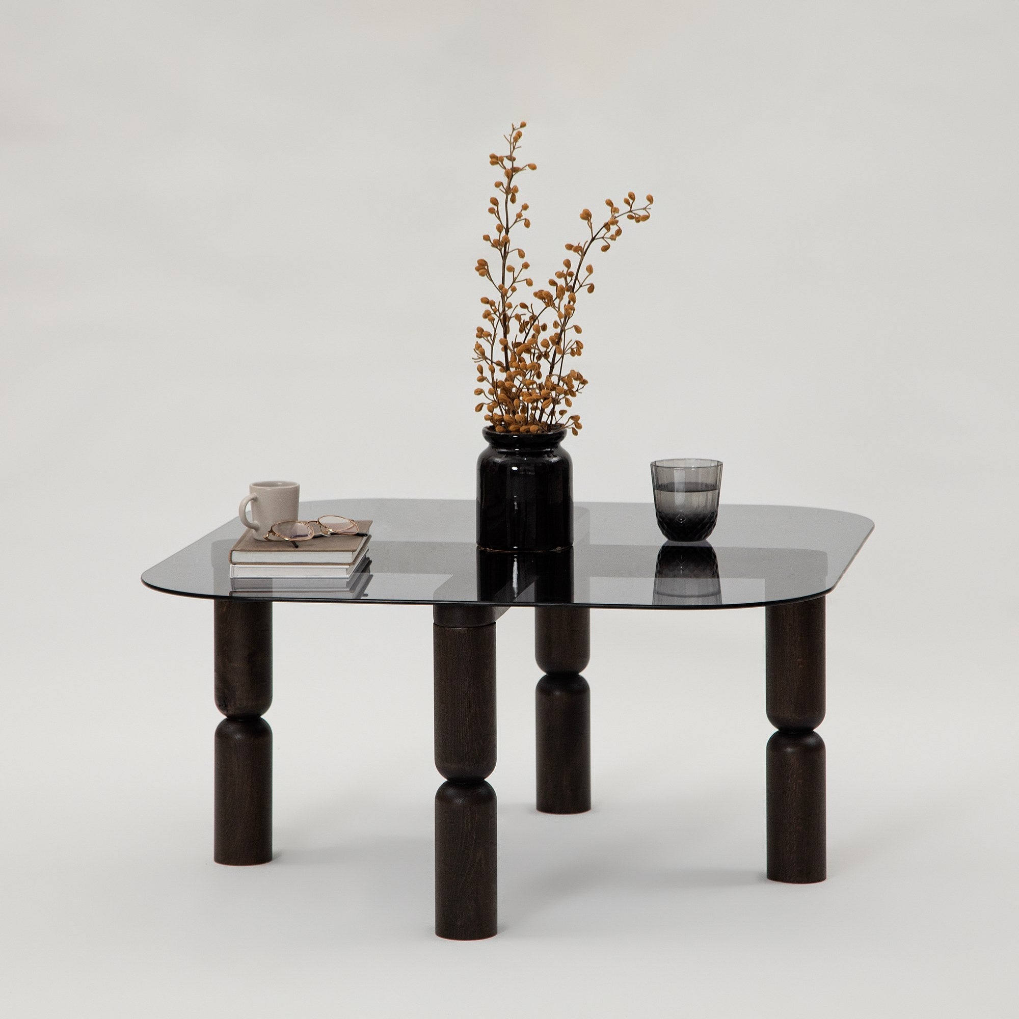 Mesa de centro elegante, 80 cm x 40 cm x 80 cm | Estrutura 100% em vidro temperado e madeira de faia | Cores elegantes em antracite e fumê, perfeita para ambientes modernos