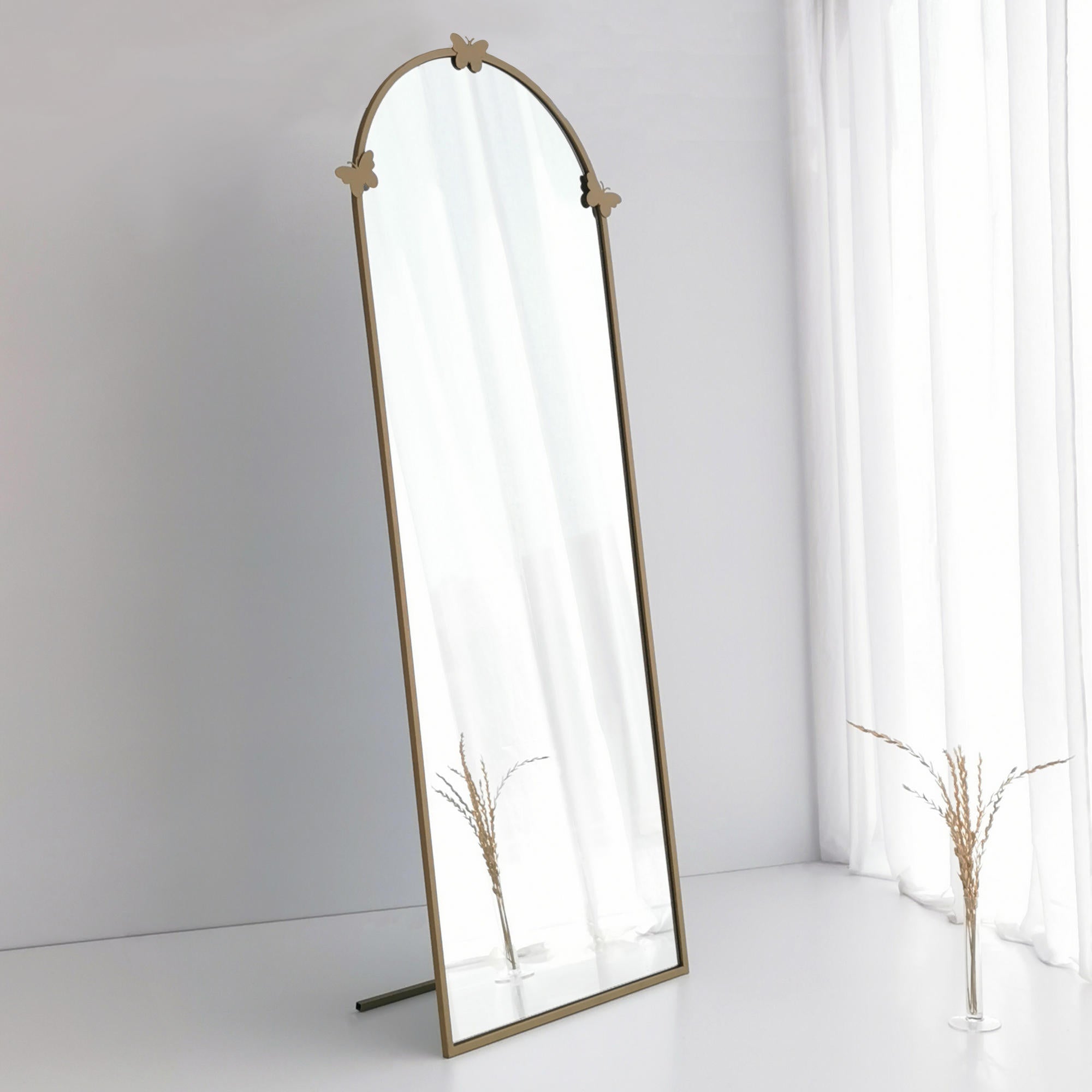 Espelho Cheval Elegante, Dourado Fosco, 65 x 180 x 1,5 cm | Estrutura 100% Metal, Resistente à Umidade, Montável na Parede, Ajustável | Design Moderno e Glamouroso para Qualquer Espaço