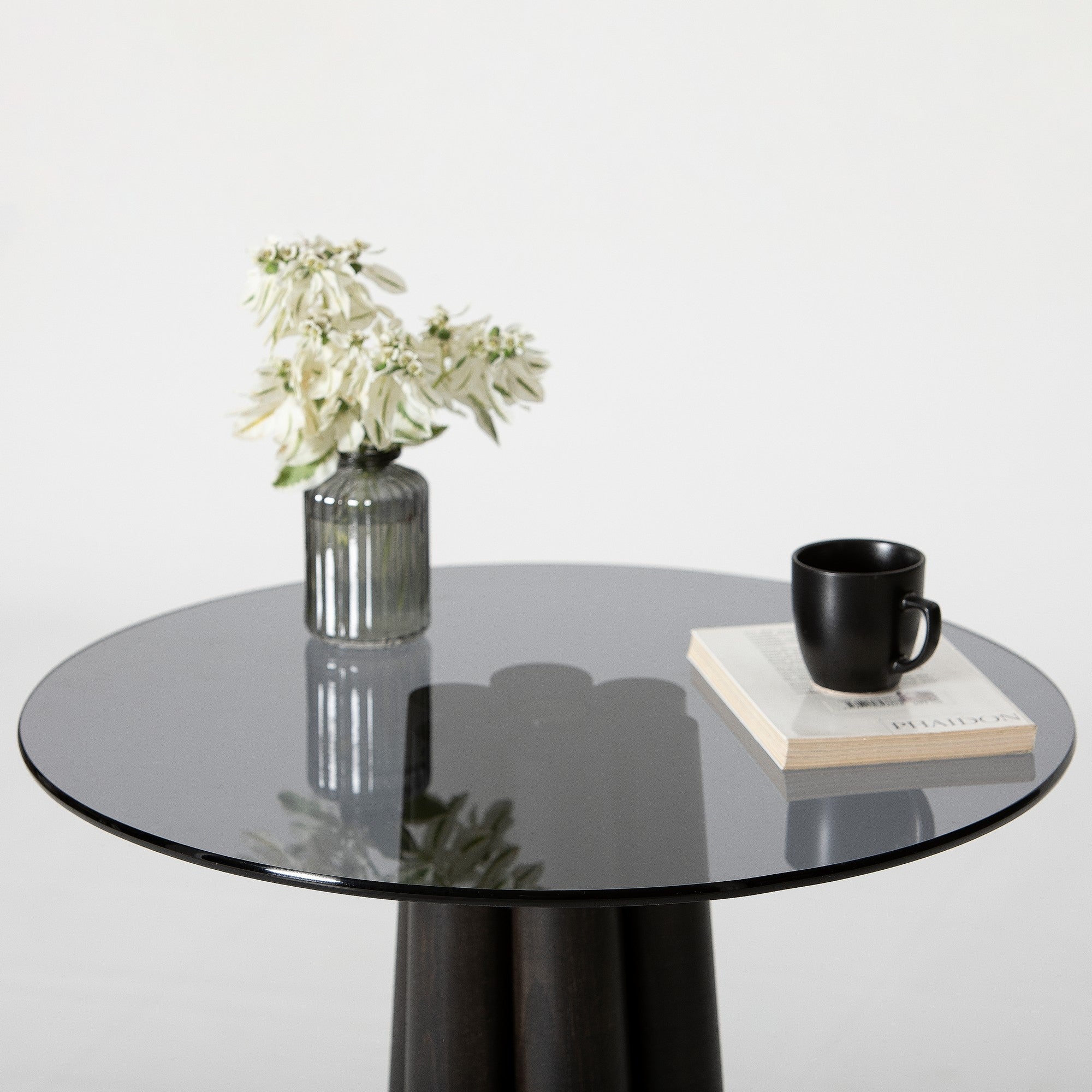 Mesa de Centro Elegante, 50x50x50 cm, Cinza Escuro e Preto | 100% Vidro Temperado e Estrutura em Madeira de Faia | Desmontada para Fácil Montagem, Design Moderno
