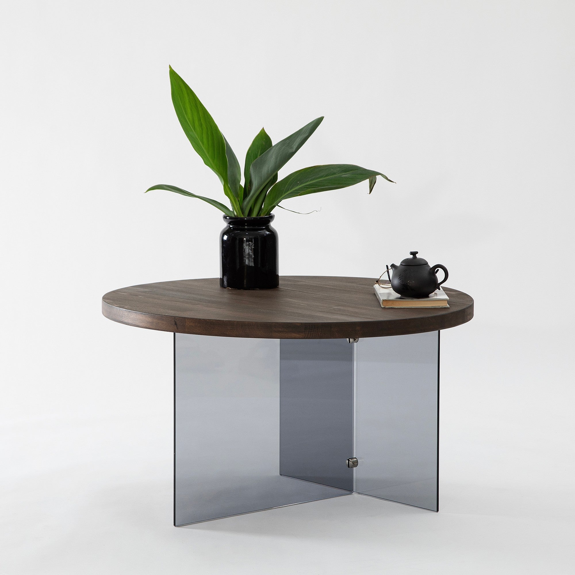 Mesa de Centro Elegante, 70 cm de Largura, 40 cm de Altura | Vidro 100% Temperado e Estrutura em MDF | Nogueira e Cinza Escuro | Design Moderno para Sala de Estar e Lounge