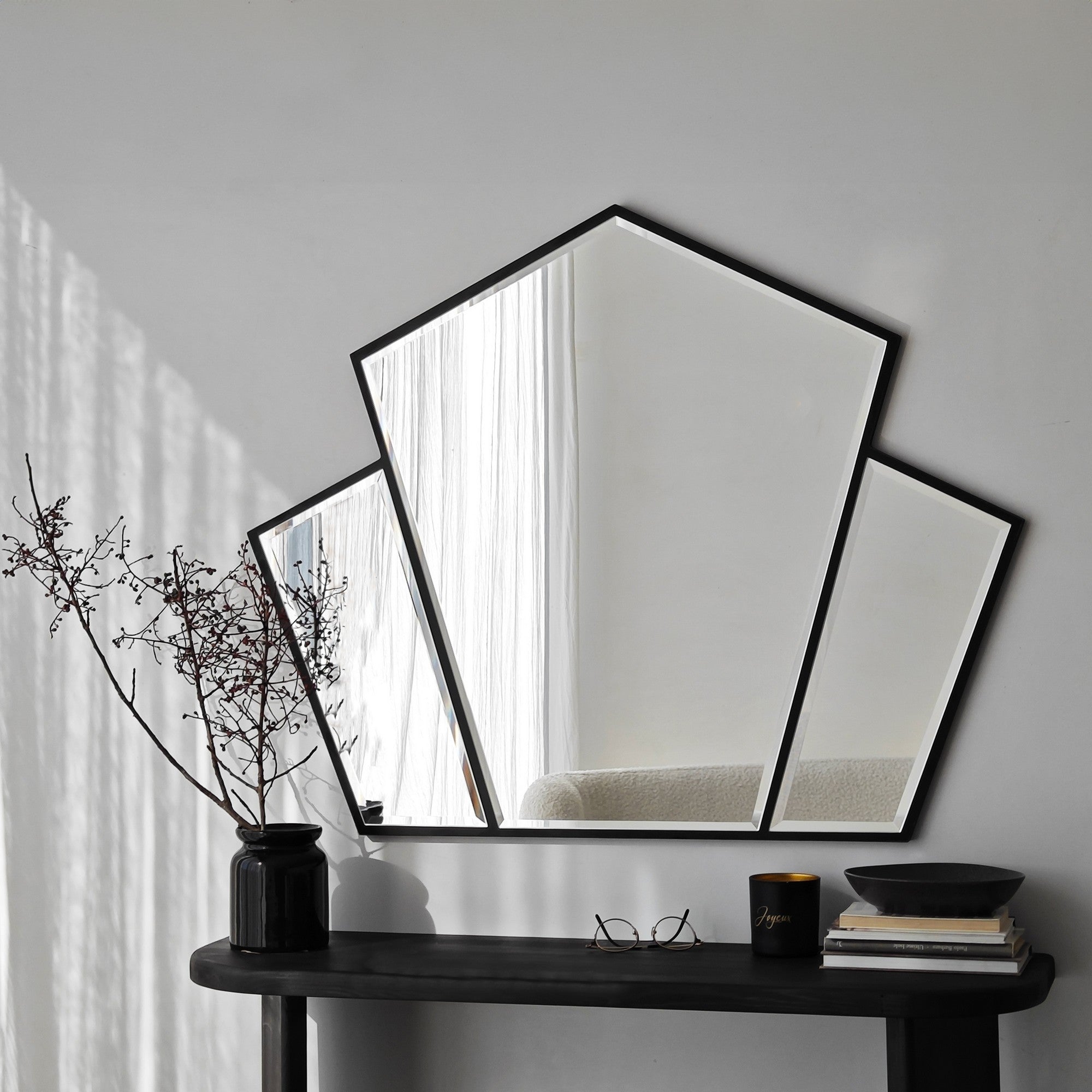 Espelho de parede preto elegante, 95 x 76 cm | Painel de partículas 100% revestido de melamina, cintas de PVC | Design ecológico para espaços modernos