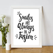 Quadro Decorativo MDF Emoldurado - Arte Multicolor 24x29cm com Moldura de Madeira 2cm