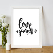 Quadro Decorativo MDF Emoldurado - Arte Multicolor 24x29cm com Moldura de Madeira 2cm