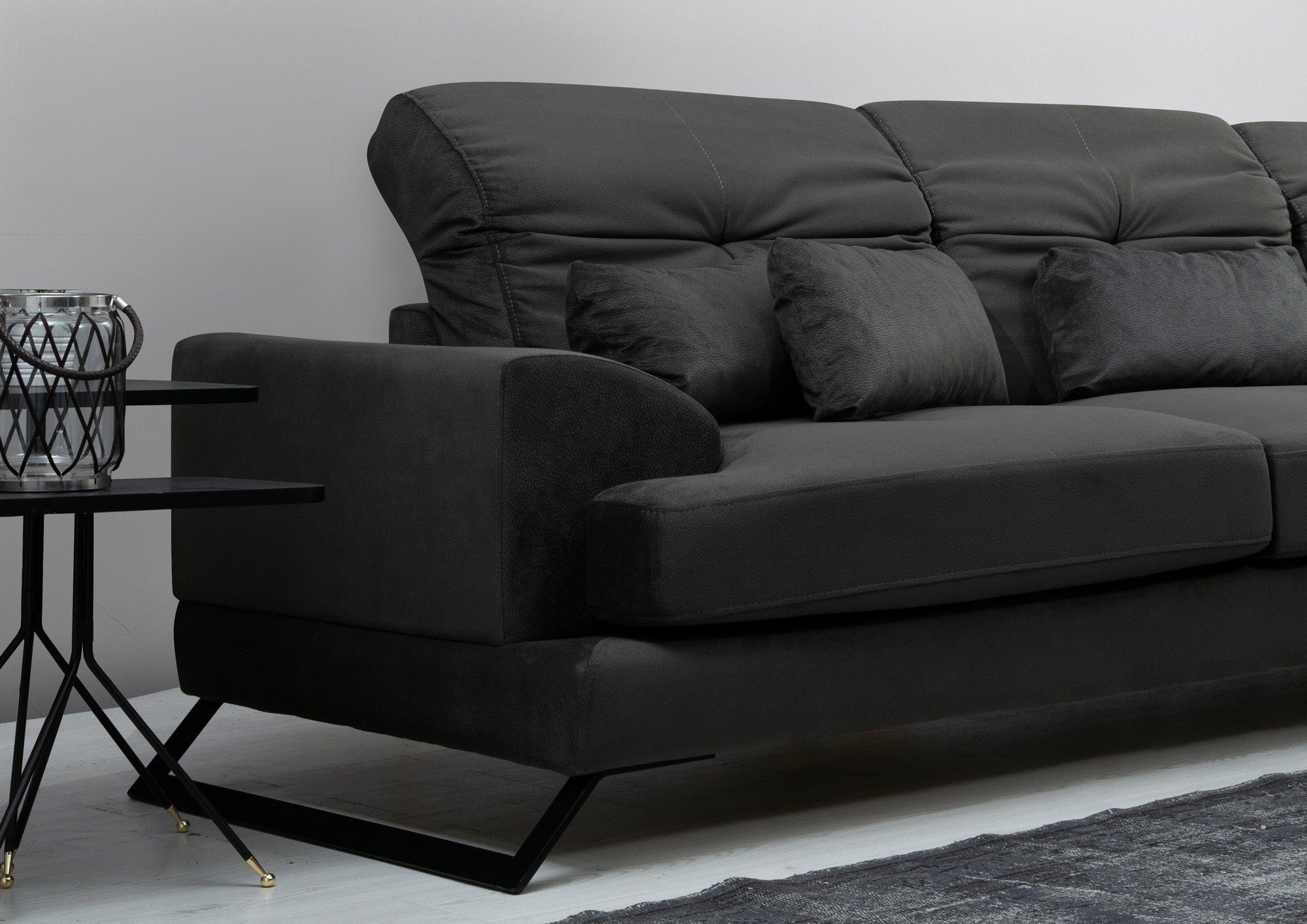 Sofá de canto elegante, antracite, 308 x 190 x 92 cm | Estrutura em madeira de faia e aglomerado, encosto ajustável, almofadas de espuma macia | Design industrial moderno