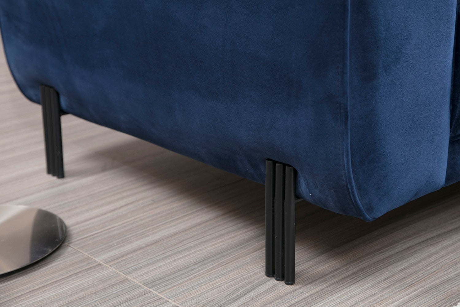 Sofá-cama de canto elegante em azul-marinho, estrutura de madeira de faia e aglomerado, 287 x 169 cm | 100% poliéster, espuma de mola de 10 cm, design industrial moderno