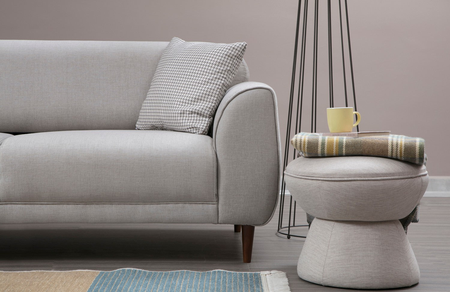 Sofá-cama de canto bege, 287 x 169 cm, estrutura de madeira de faia, 100% poliéster, espuma de 10 cm, pernas pretas foscas | Elegante e funcional para espaços modernos
