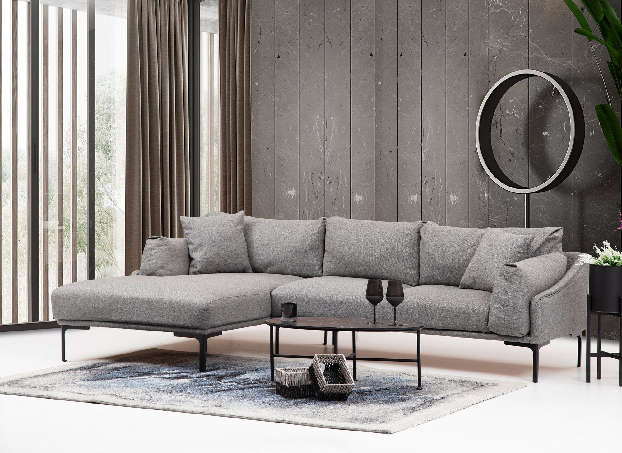 Sofá de canto elegante, cinza, 255 x 150 cm | Estrutura em madeira de faia e aglomerado, tecido 100% poliéster | Inclui 2 almofadas, pernas de metal | Design escandinavo moderno