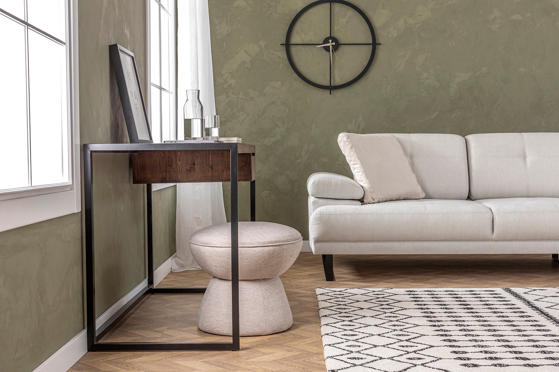 Sofá de canto elegante, bege, 274 x 174 x 83 cm | Estrutura em madeira de faia e aglomerado, 100% poliéster, braço ajustável, encosto móvel | Design industrial moderno