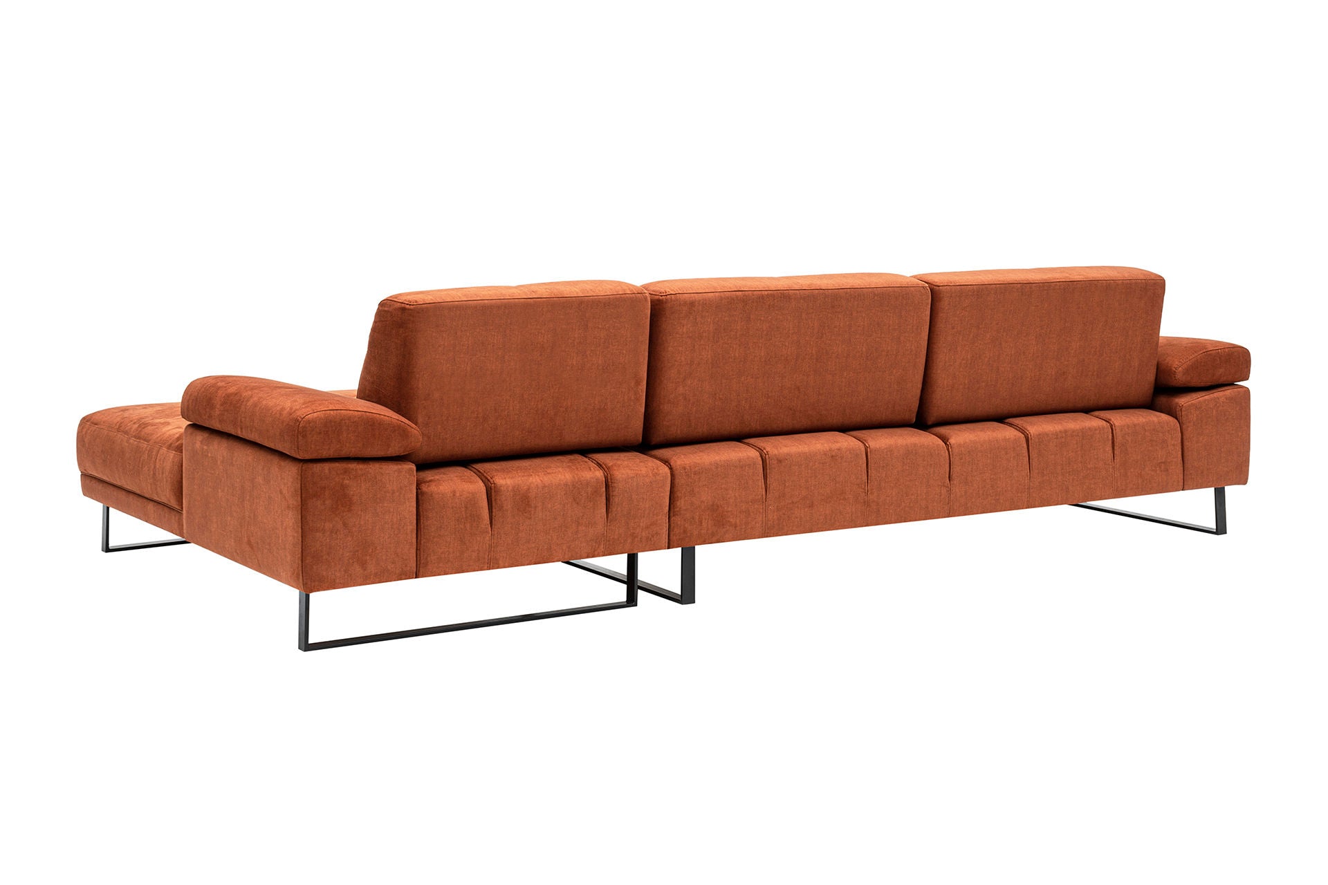 Sofá de canto laranja elegante, estrutura de madeira de faia e aglomerado, 274 x 174 cm | 100% poliéster, braço ajustável, encosto móvel, pernas pretas foscas | Design industrial moderno