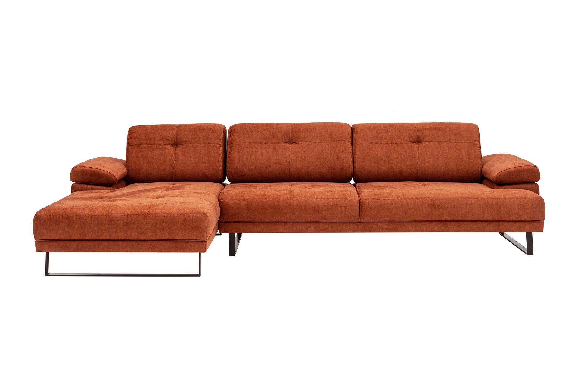 Sofá de canto laranja elegante, estrutura de madeira de faia e aglomerado, 174 x 314 cm | 100% poliéster, braço ajustável, encosto móvel, pernas pretas foscas | Design industrial moderno