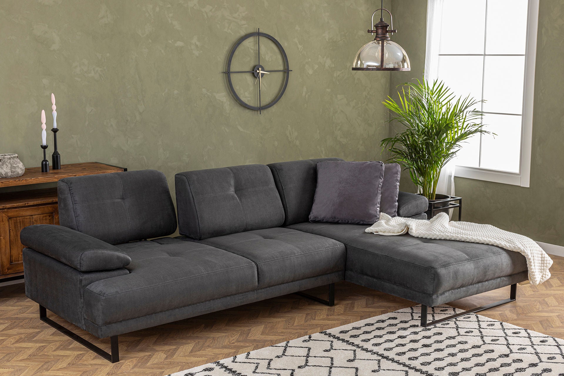 Sofá de canto elegante, antracite, 314 x 174 x 83 cm | Estrutura em madeira de faia e aglomerado, 100% poliéster, braço ajustável, almofadas de espuma macia e penas | Design industrial moderno