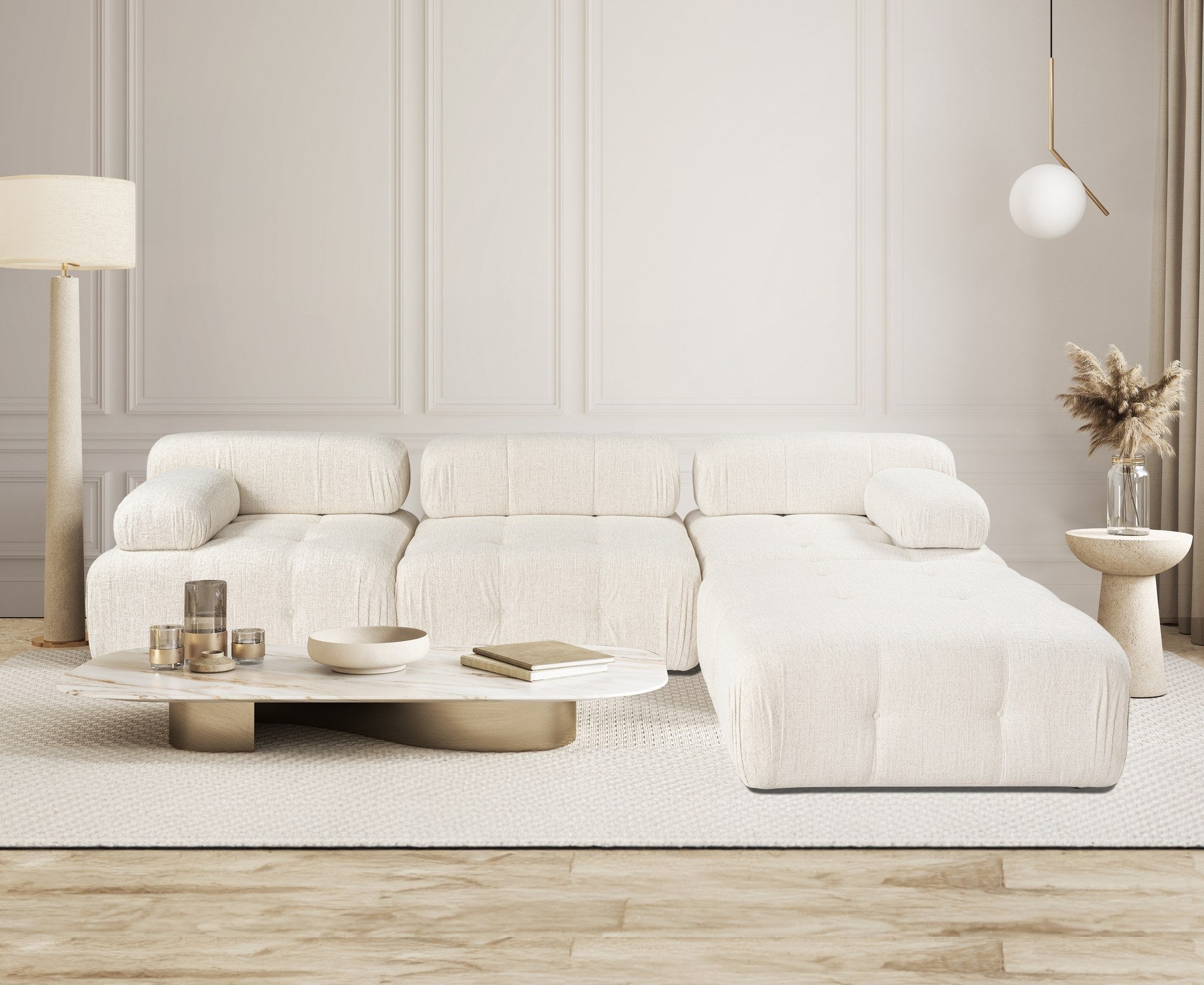 Sofá de canto elegante em tom creme, 300x200 cm | Estrutura em madeira de faia e aglomerado, 100% poliéster, espuma 28 DNS | Design moderno com mecanismo de mudança e tecido lavável a seco
