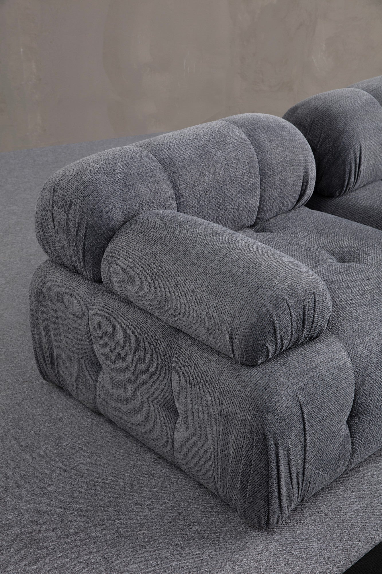 Sofá de canto elegante, cinza, 290 x 160 cm | Estrutura em madeira de faia e aglomerado, tecido 100% poliéster | Assentos de espuma macia, design moderno para sala de estar