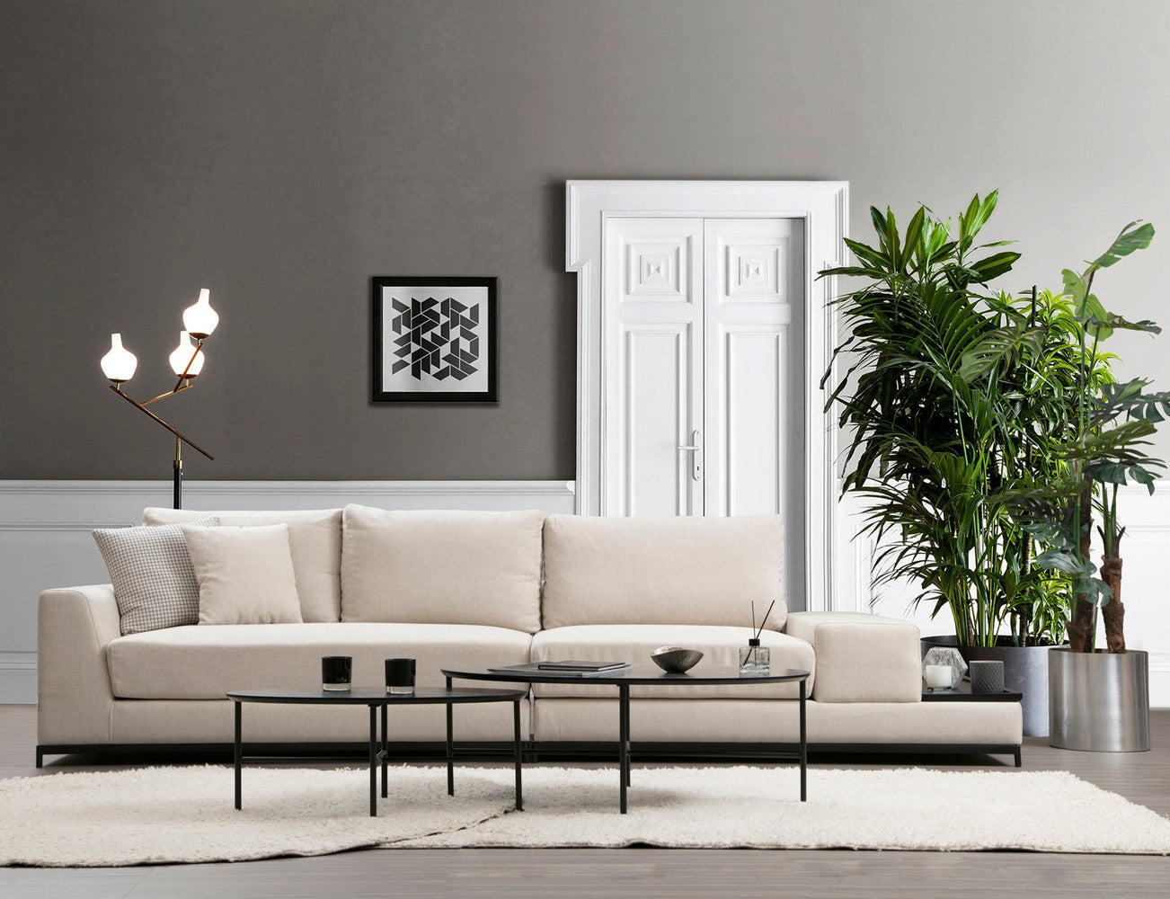 Sofá elegante de 4 lugares, bege, 320 cm | Estrutura em madeira de faia e aglomerado, 100% poliéster, espuma cinza macia | Almofadas portáteis, pernas de metal, design moderno