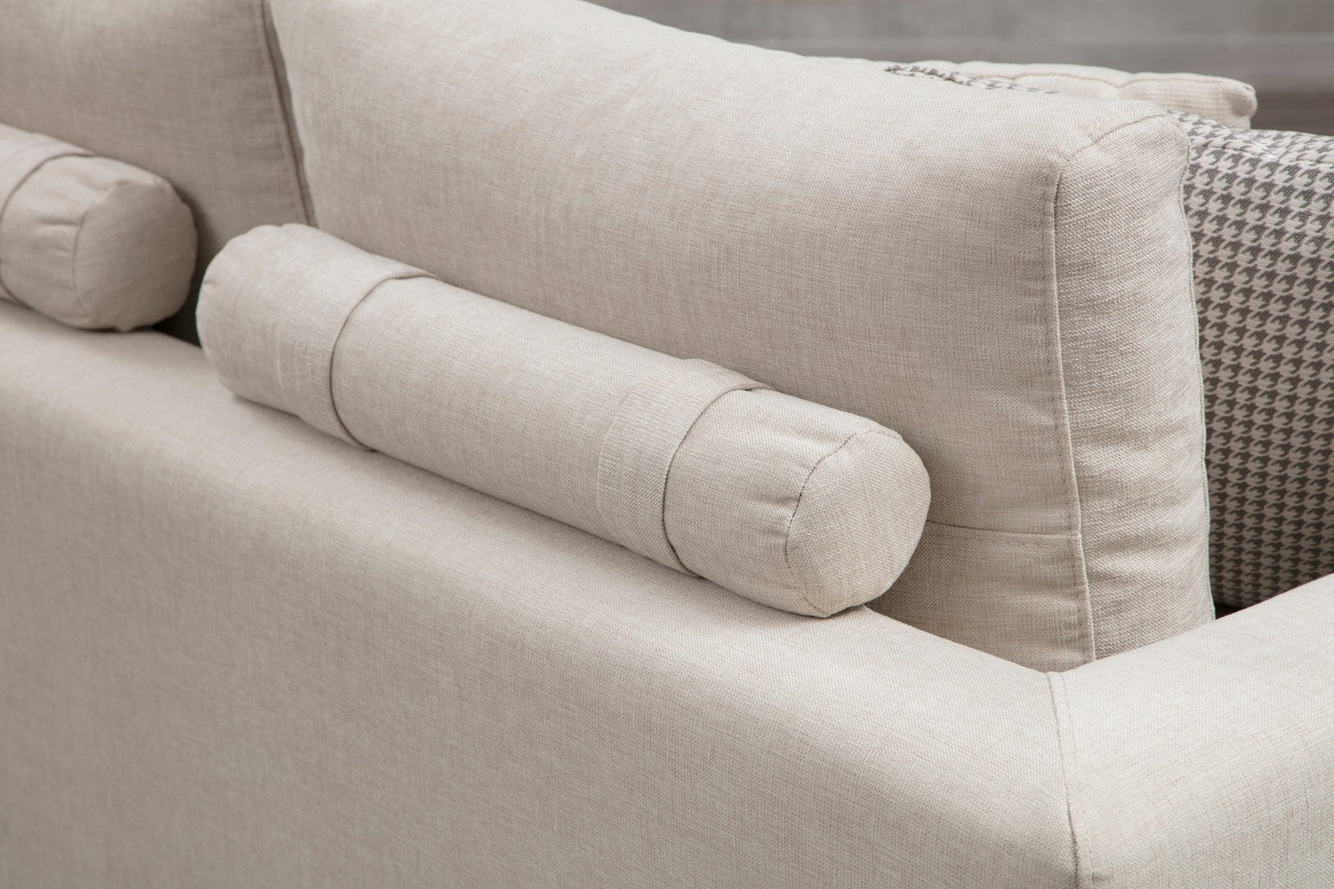 Sofá elegante de 4 lugares, bege, 320 cm | Estrutura em madeira de faia e aglomerado, 100% poliéster, espuma cinza macia | Almofadas portáteis, pernas de metal, design moderno