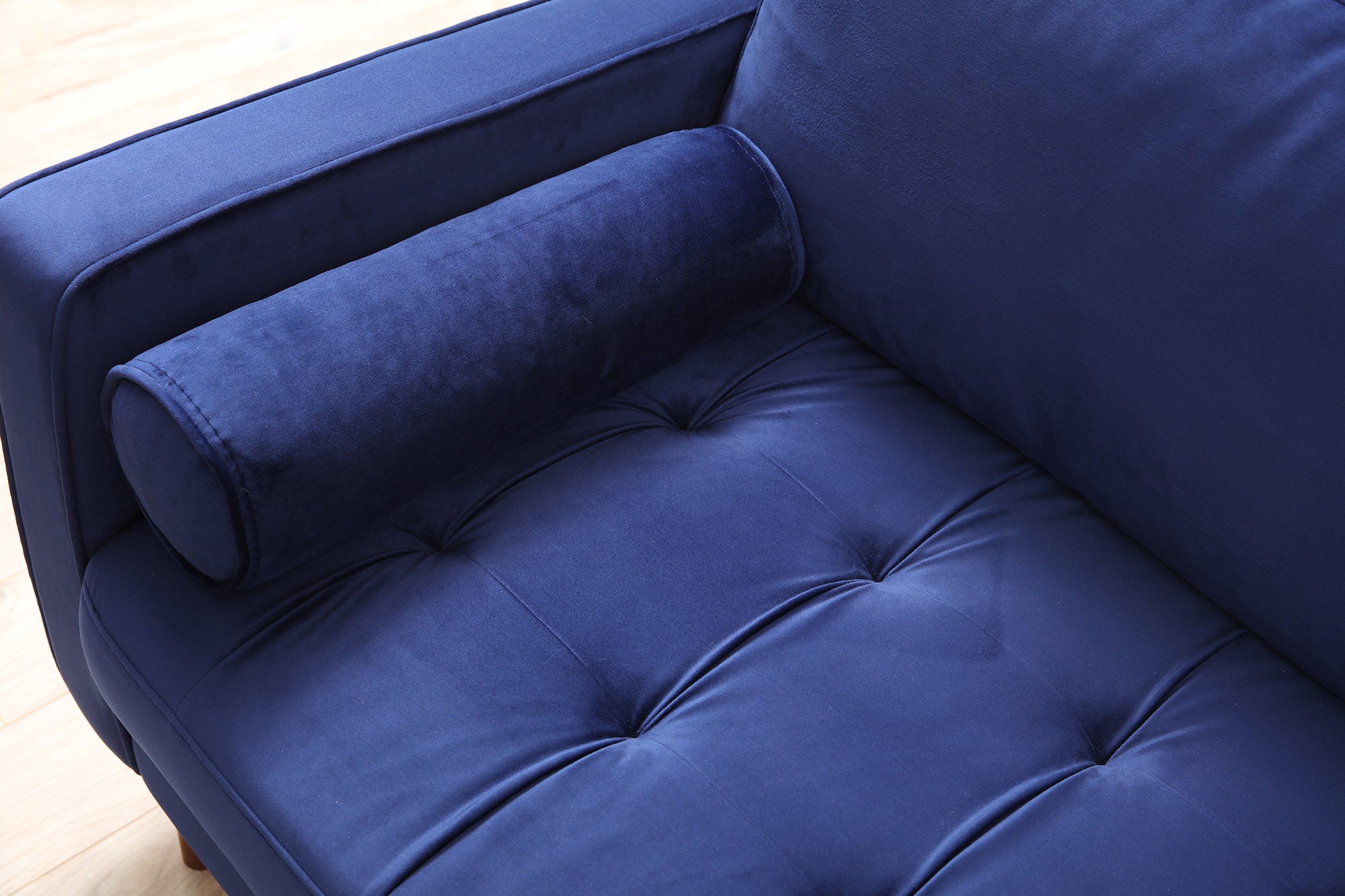 Sofá elegante de 3 lugares, azul-marinho, 215 x 90 x 70 cm | Estrutura em madeira de faia, 100% poliéster, inclui 2 almofadas | Perfeito para salas de estar modernas e hotéis