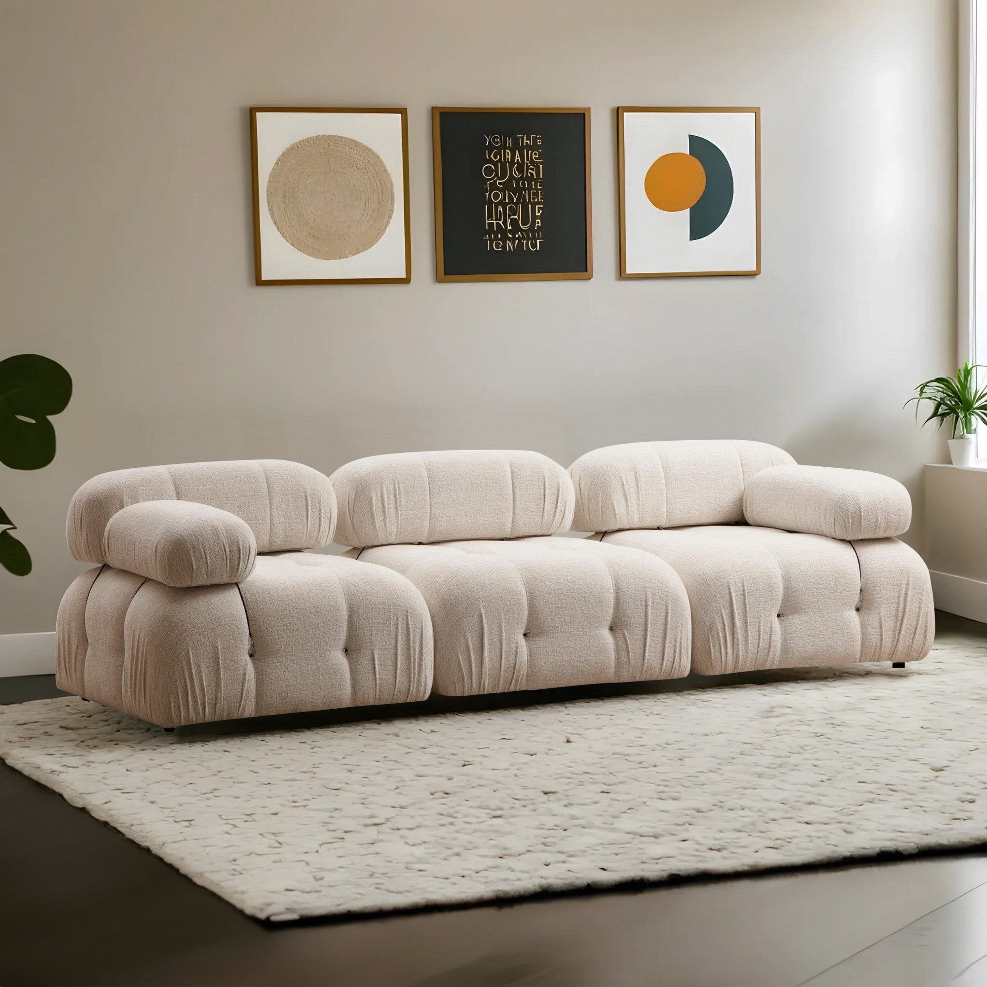 Sofá elegante de 3 lugares, cor creme, 288 x 95 x 75 cm | Estrutura em madeira de faia, 100% poliéster, encosto e braço removíveis | Perfeito para decoração escandinava e hoteleira