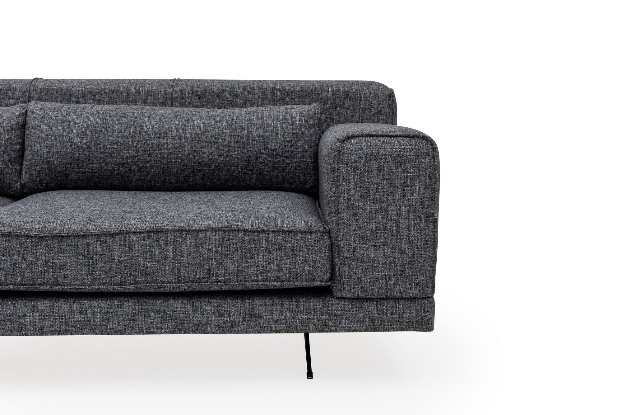 Sofá de canto elegante, tecido cinza, 198 x 308 cm | Estrutura em madeira de faia e aglomerado, capacidade de 300 kg | Inclui 3 almofadas, pernas de metal preto fosco | Design industrial moderno