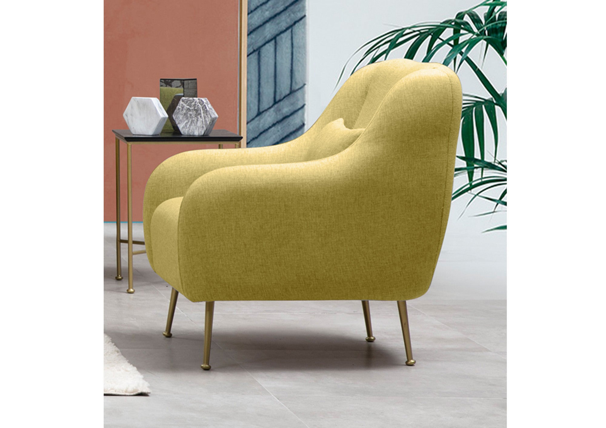 Poltrona Elegante, Amarela, Estrutura em Madeira de Faia e Aglomerado, 78x90x89 cm | 100% Poliéster, Espuma Macia e Almofadas de Penas | Design Escandinavo Moderno