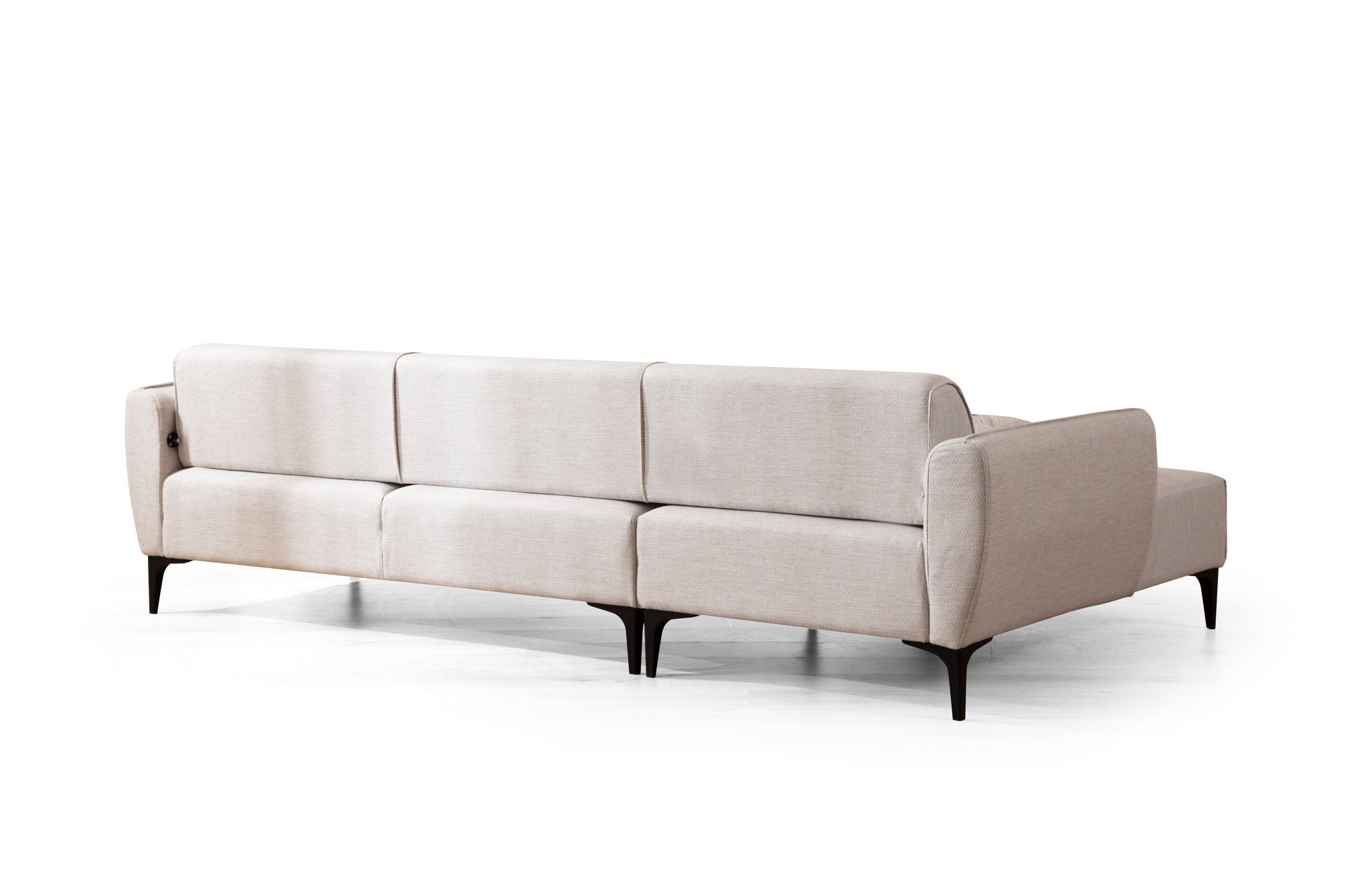 Sofá de canto elegante, branco-sujo, 140 x 270 cm | Estrutura em madeira de faia e aglomerado, 100% poliéster, encosto giratório, inclui 2 almofadas | Design escandinavo moderno