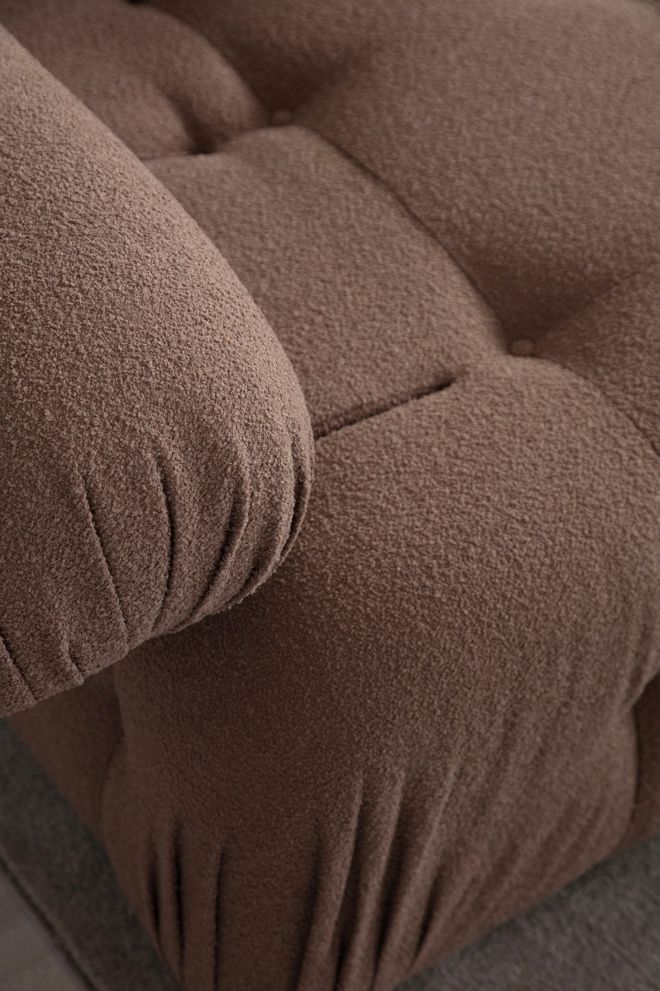 Sofá de Canto Cappuccino, 300x200 cm | Estrutura em madeira de faia e aglomerado, 100% poliéster, espuma 28 DNS | Elegante e funcional com mecanismo de mudança, tecido lavável a seco