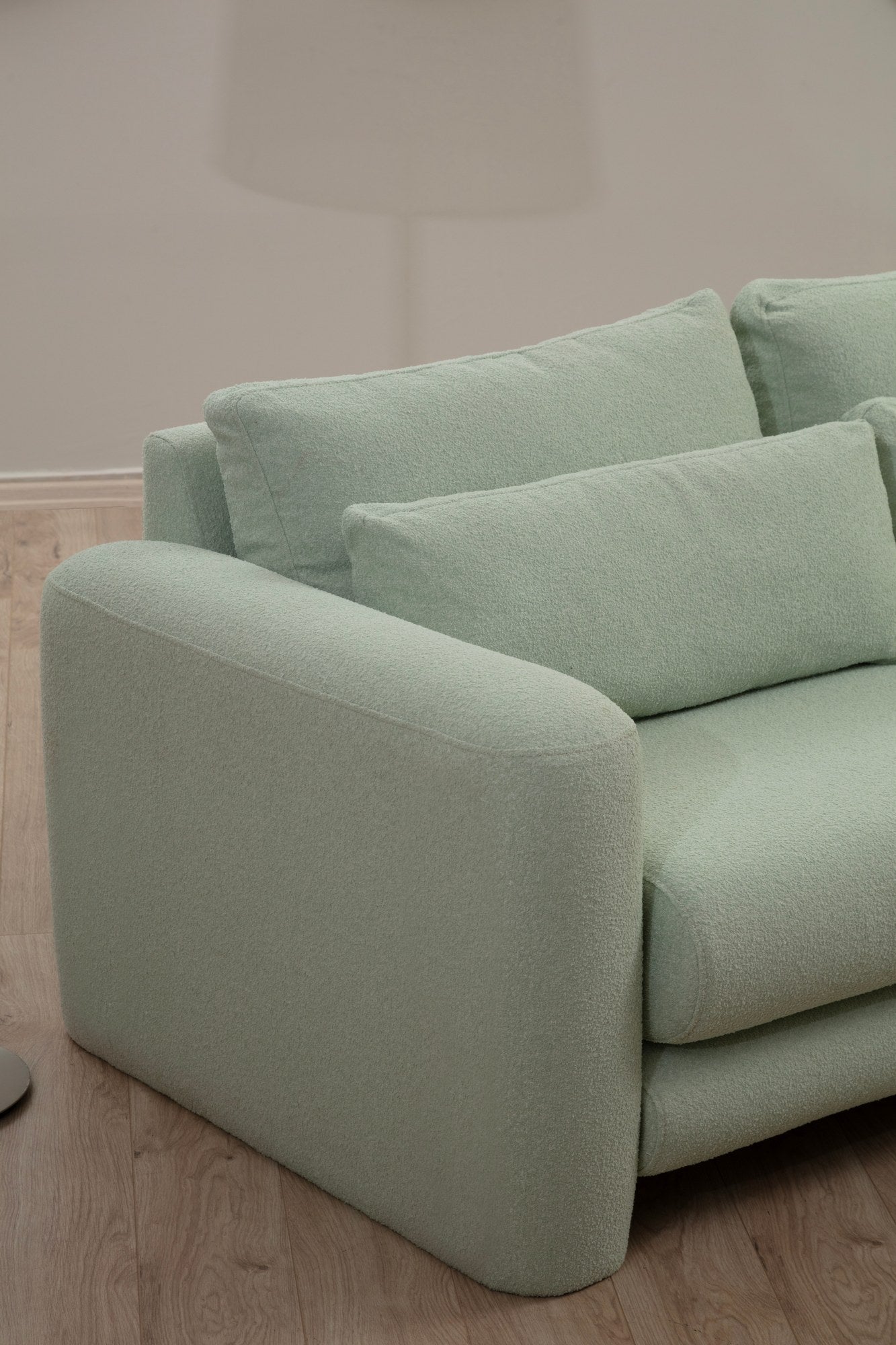 Sofá de canto elegante e verde, estrutura de madeira de faia e aglomerado, 290 x 165 x 73 cm | 100% poliéster, tecido lavável a seco, almofadas portáteis, conforto moderno
