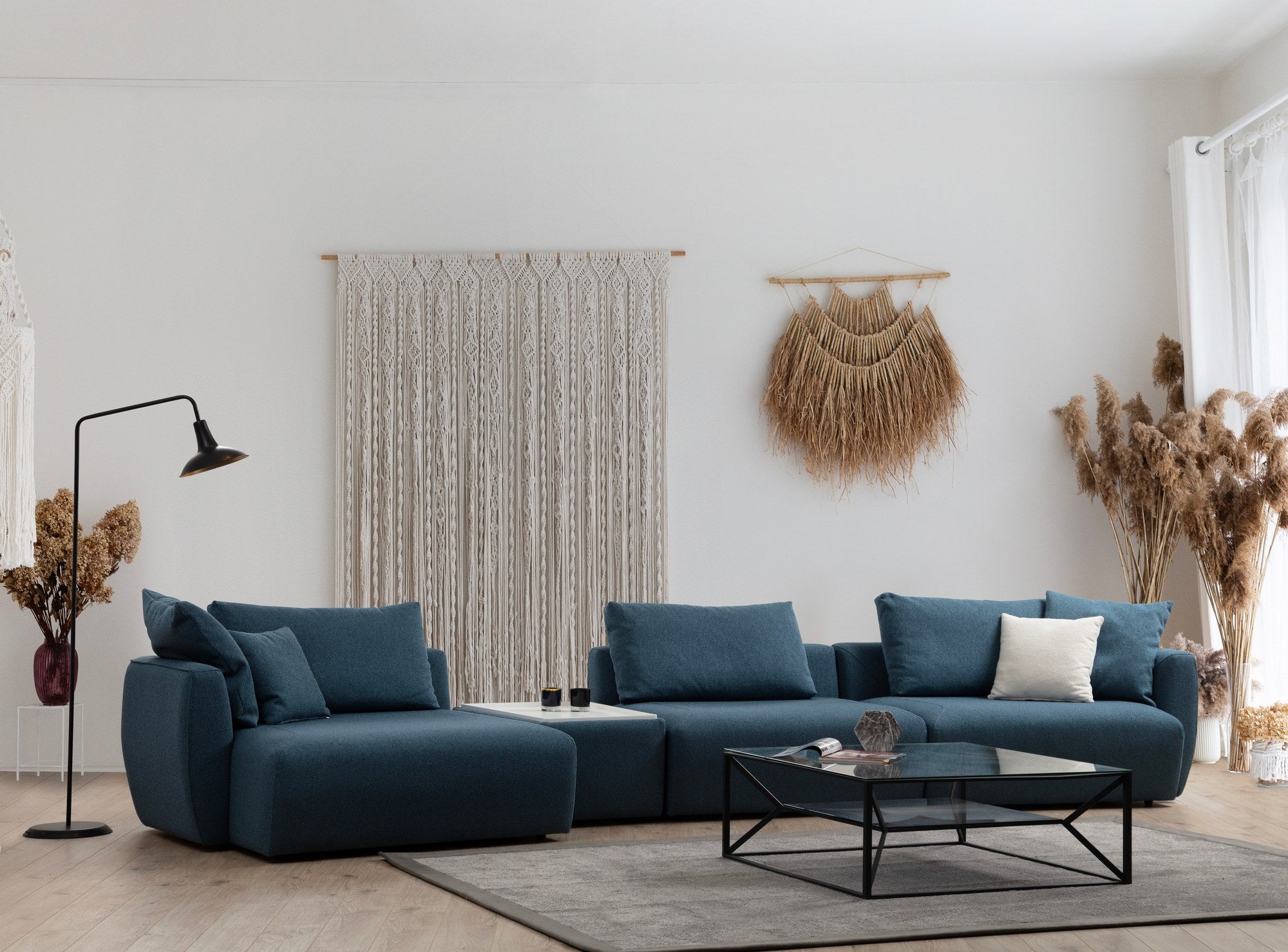 Sofá de canto elegante, azul, 425 x 127 x 65 cm | Estrutura em madeira de faia e aglomerado, 100% poliéster, espuma 28 DNS | Almofada de encosto portátil, tecido lavável a seco