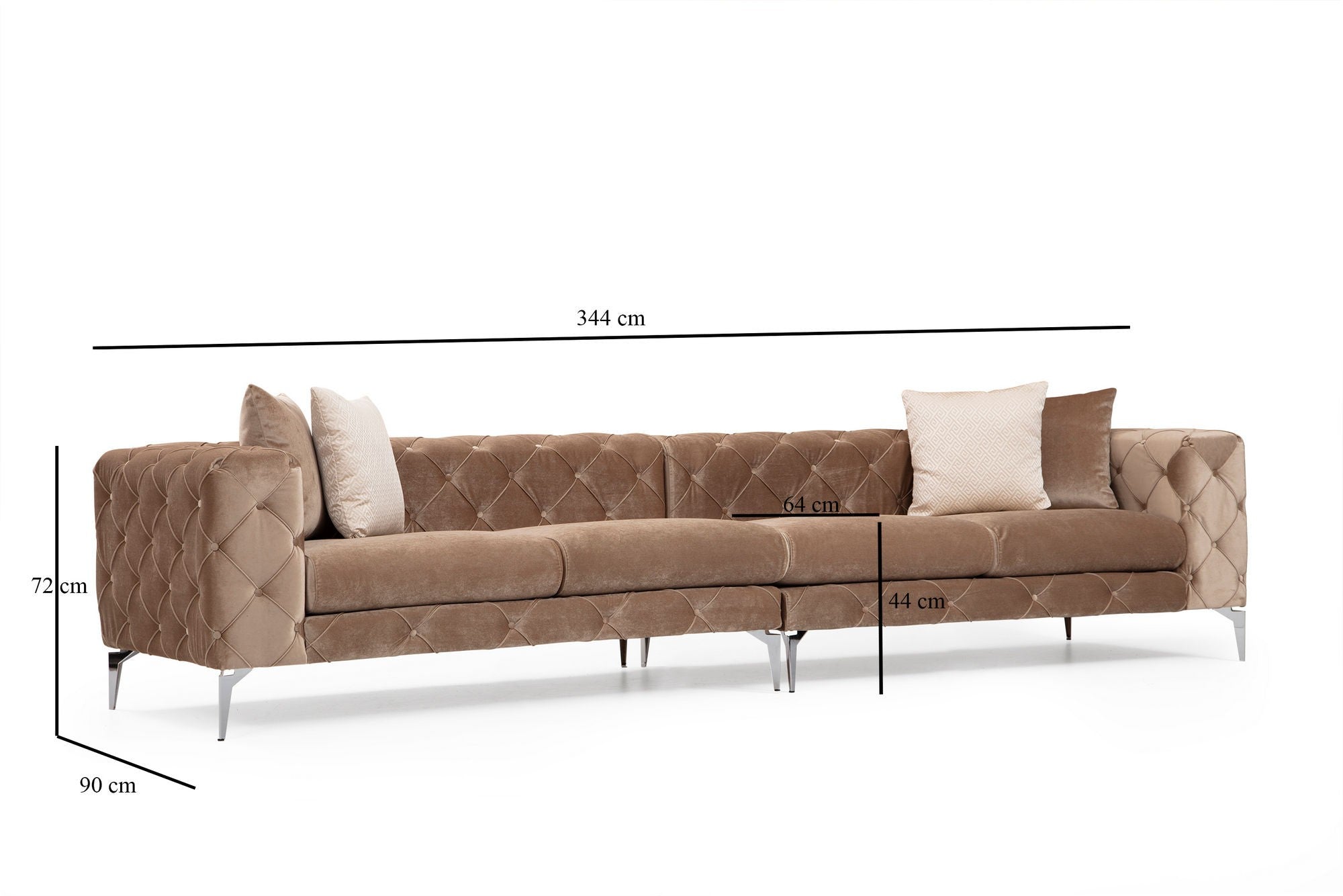 Sofá elegante de 4 lugares, creme escuro, 344 x 90 x 72 cm | Estrutura em madeira de faia e aglomerado, 100% poliéster, pernas cromadas | Inclui 2 almofadas, tecido lavável a seco