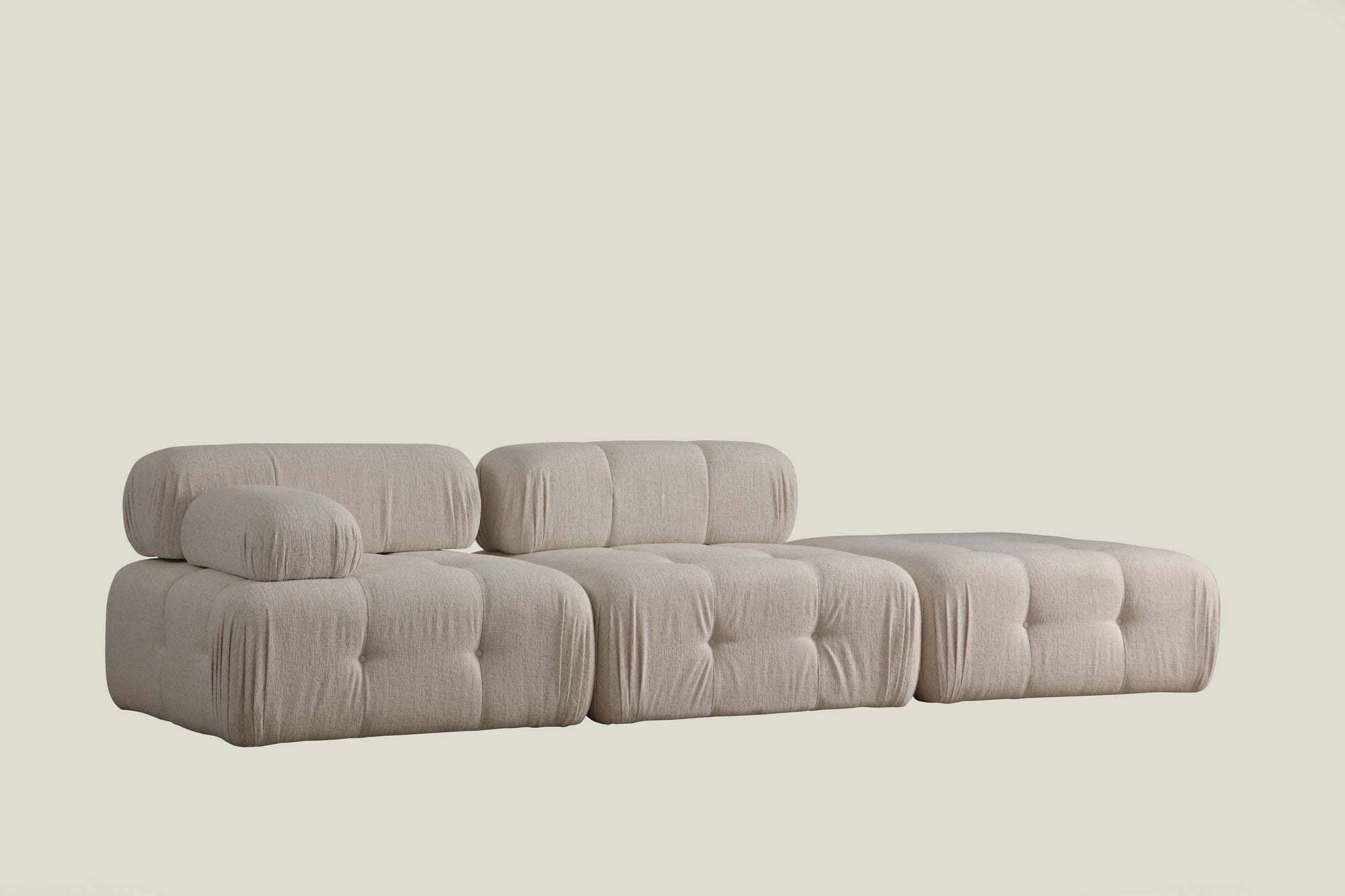 Sofá elegante de 3 lugares, cor creme, 300 x 100 x 80 cm | Estrutura em madeira de faia e aglomerado, 100% poliéster, espuma 28 DNS | Design moderno com mecanismo de mudança
