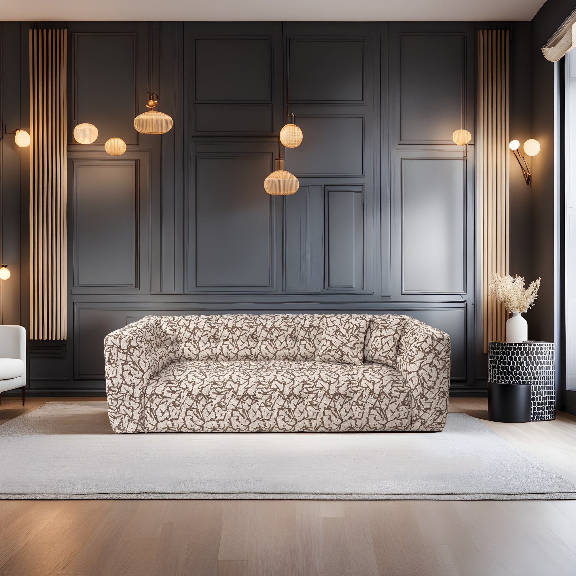 Sofá elegante de 3 lugares, cor bege, 235 x 100 x 72 cm | Estrutura em madeira de faia e aglomerado, 100% poliéster, espuma 28 DNS | Almofadas fixas, conforto moderno