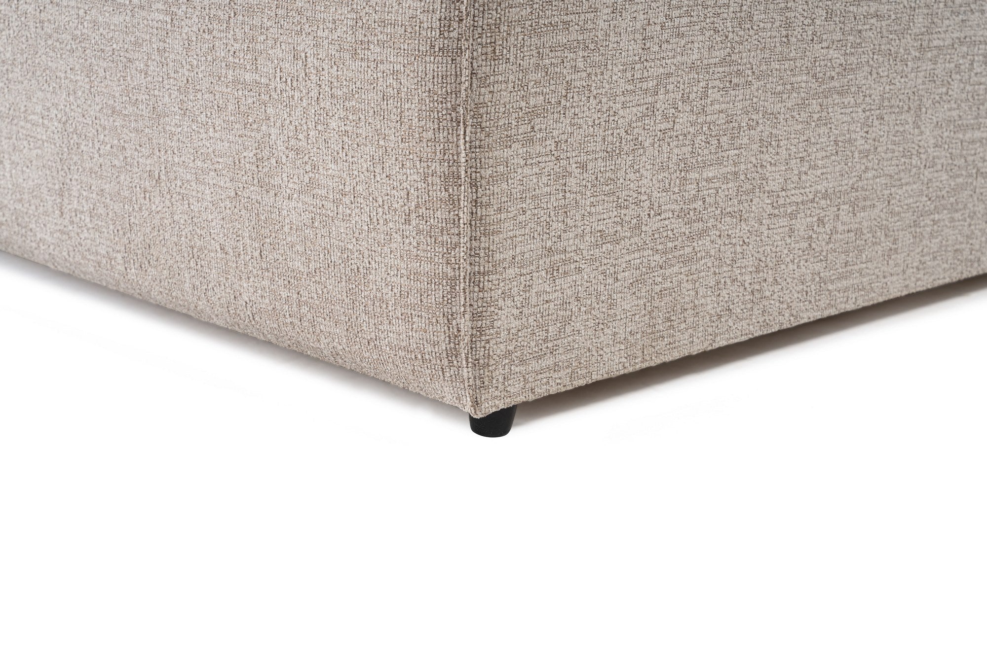 Sofá elegante de 1 lugar, cor mocha, 110 x 108 x 65 cm | Estrutura 100% madeira de carpa, tecido 100% linho, espuma 32 DNS, inclui almofada | Perfeito para espaços aconchegantes