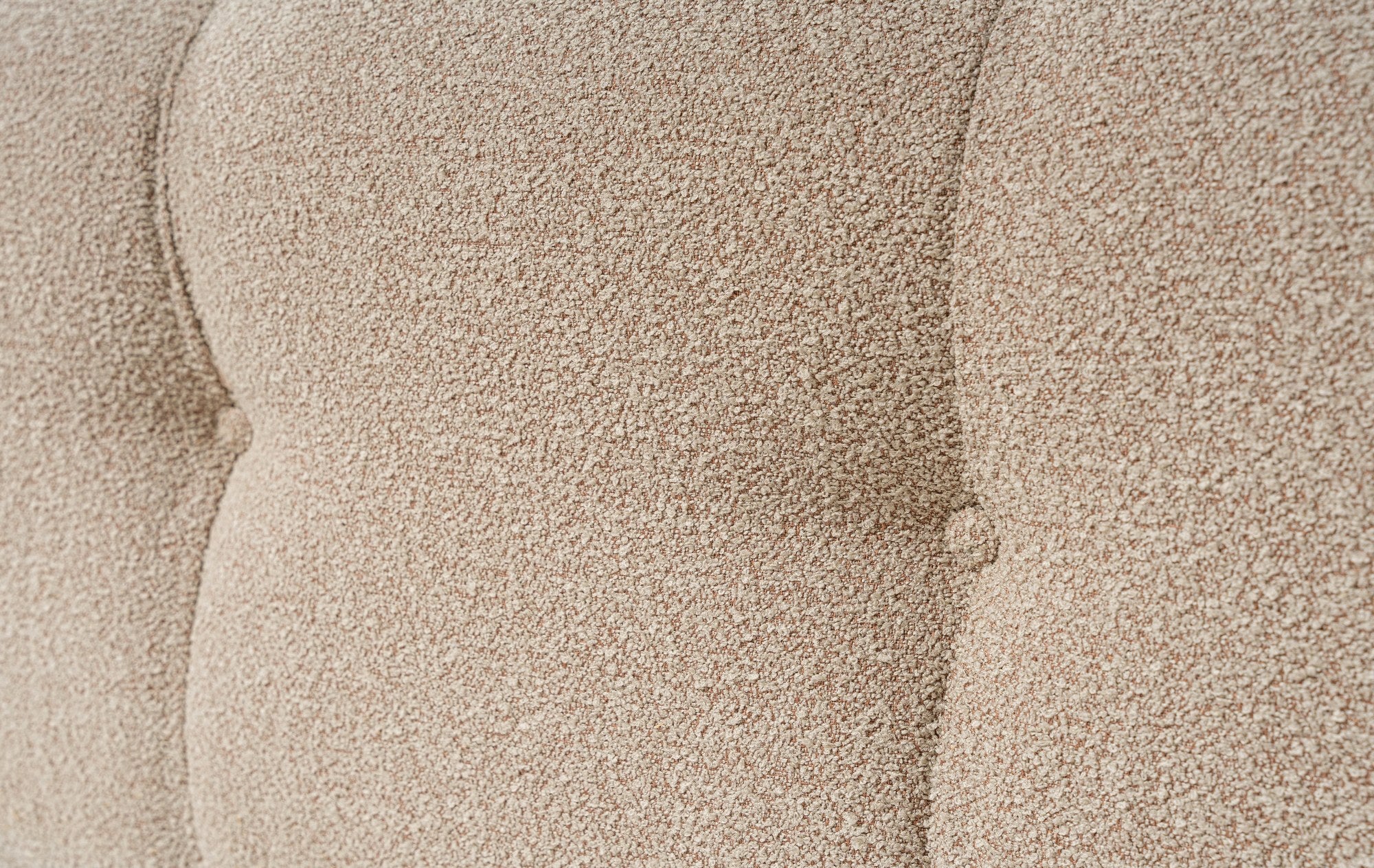 Sofá elegante de 1 lugar, cor pêssego, 100 cm x 100 cm x 80 cm | Estrutura em madeira de faia e aglomerado, 100% poliéster, espuma 28 DNS | Design moderno com mecanismo de mudança