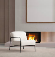 Poltrona Elegante, Branca, 70 x 90 x 75 cm | Estrutura em madeira de faia e aglomerado, 100% poliéster, almofadas de espuma macia | Pernas de metal pretas elegantes, laváveis a seco