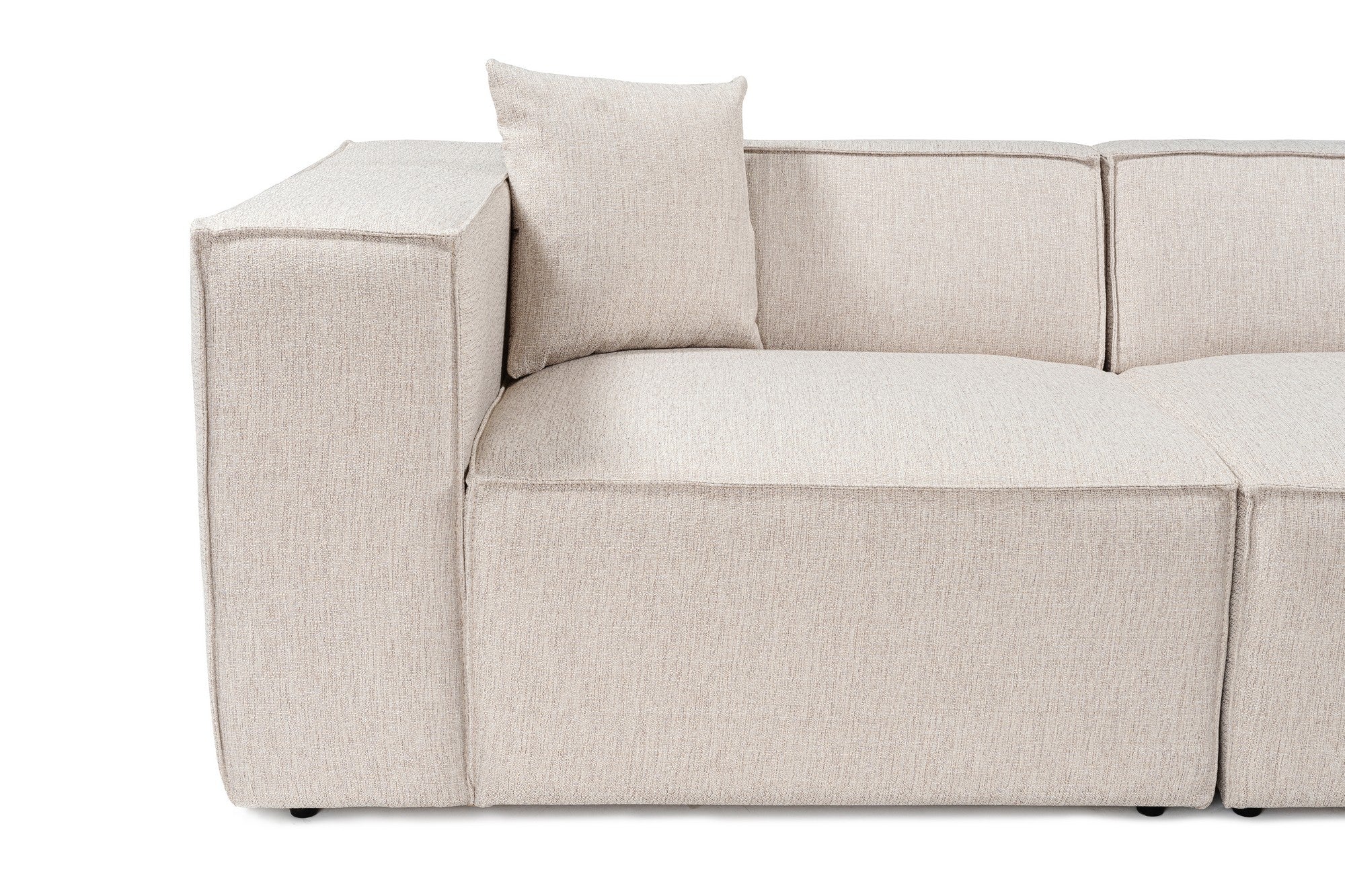 Sofá marrom claro de 2 lugares, 220 cm | Estrutura 100% madeira de carpa, tecido 100% linho, espuma 32 DNS, inclui 2 almofadas | Elegante e confortável para espaços modernos