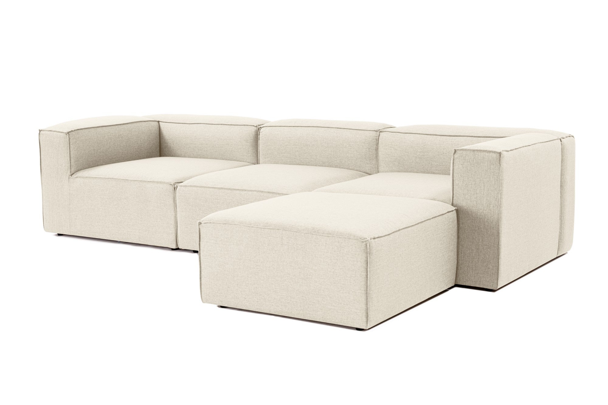 Sofá de canto elegante em cru, 297 cm x 190 cm x 66 cm | Estrutura 100% madeira de carpa, tecido 100% linho, espuma 32 DNS | Elegante e confortável para espaços de convivência modernos
