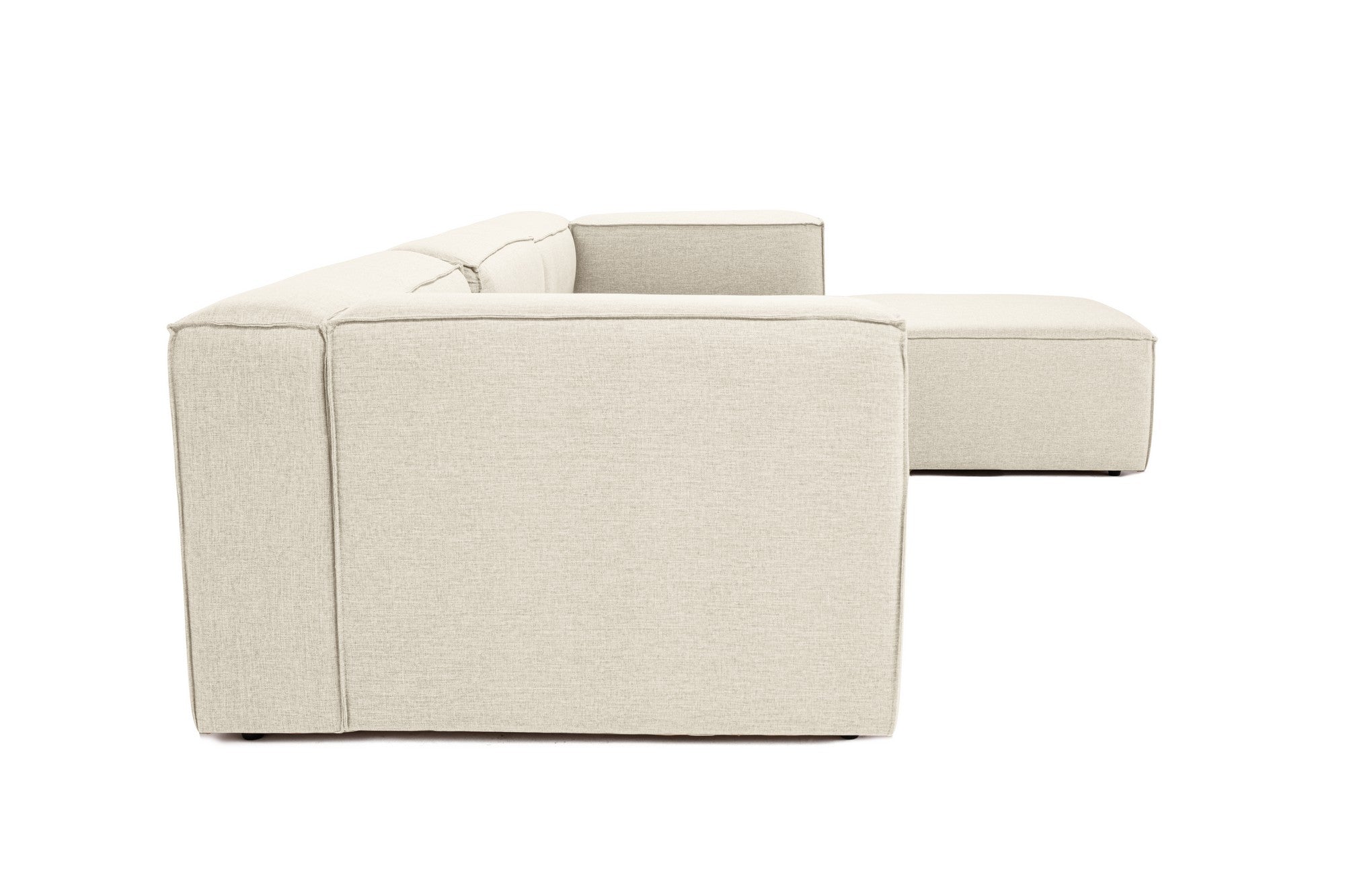 Sofá de canto elegante em cru, 297 cm x 190 cm x 66 cm | Estrutura 100% madeira de carpa, tecido 100% linho, espuma 32 DNS | Elegante e confortável para espaços de convivência modernos