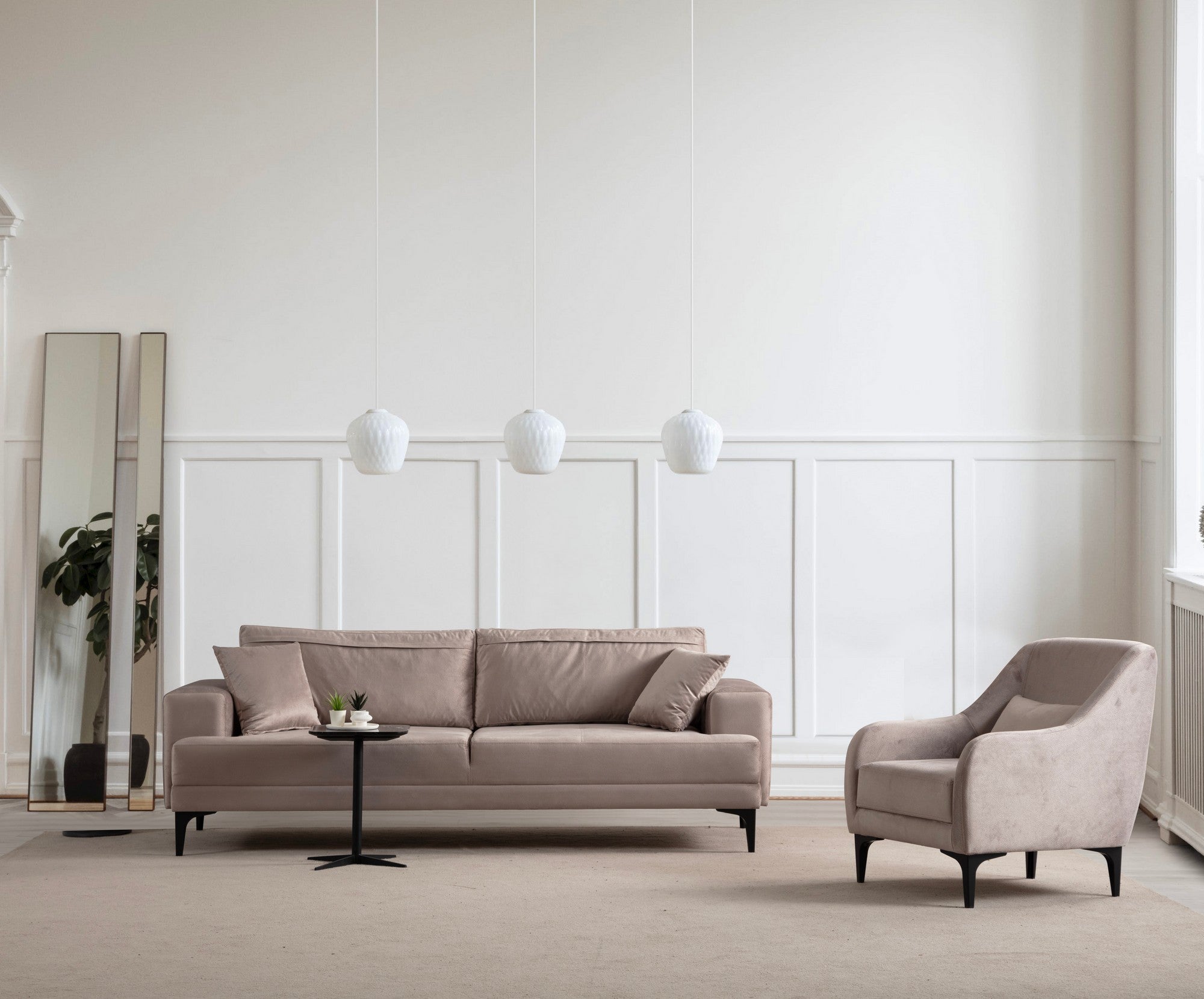 Poltrona Elegante, Bege, 60 x 72 x 81 cm | Estrutura em madeira de faia e aglomerado, 100% poliéster, almofada de espuma macia | Elegante e confortável para sala de estar