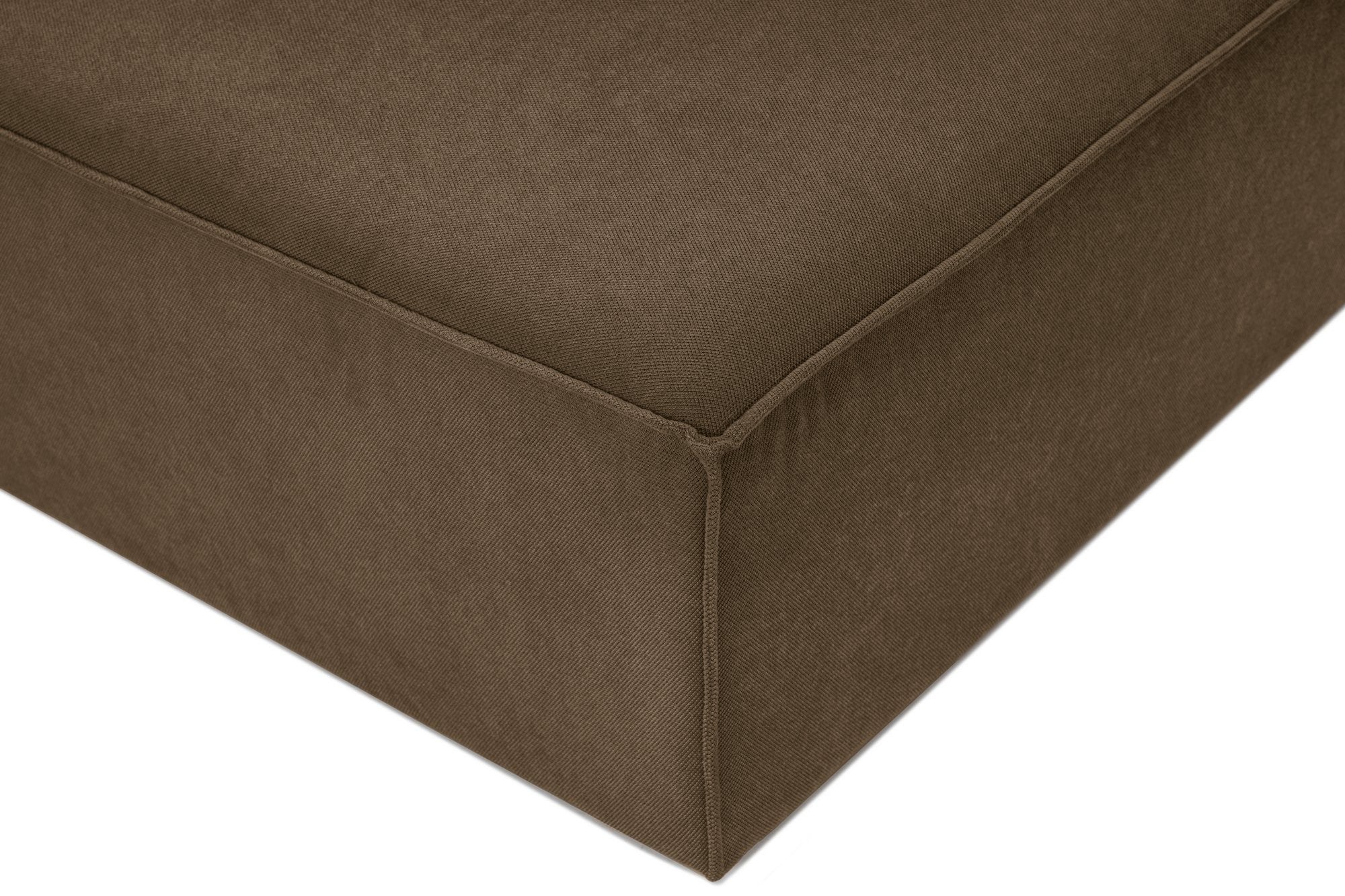 Sofá de canto elegante, marrom, 350 x 190 x 65 cm | Estrutura 100% madeira de carpa, tecido 100% linho, assentos de espuma 32 DNS, inclui pufe | Perfeito para salas de estar modernas