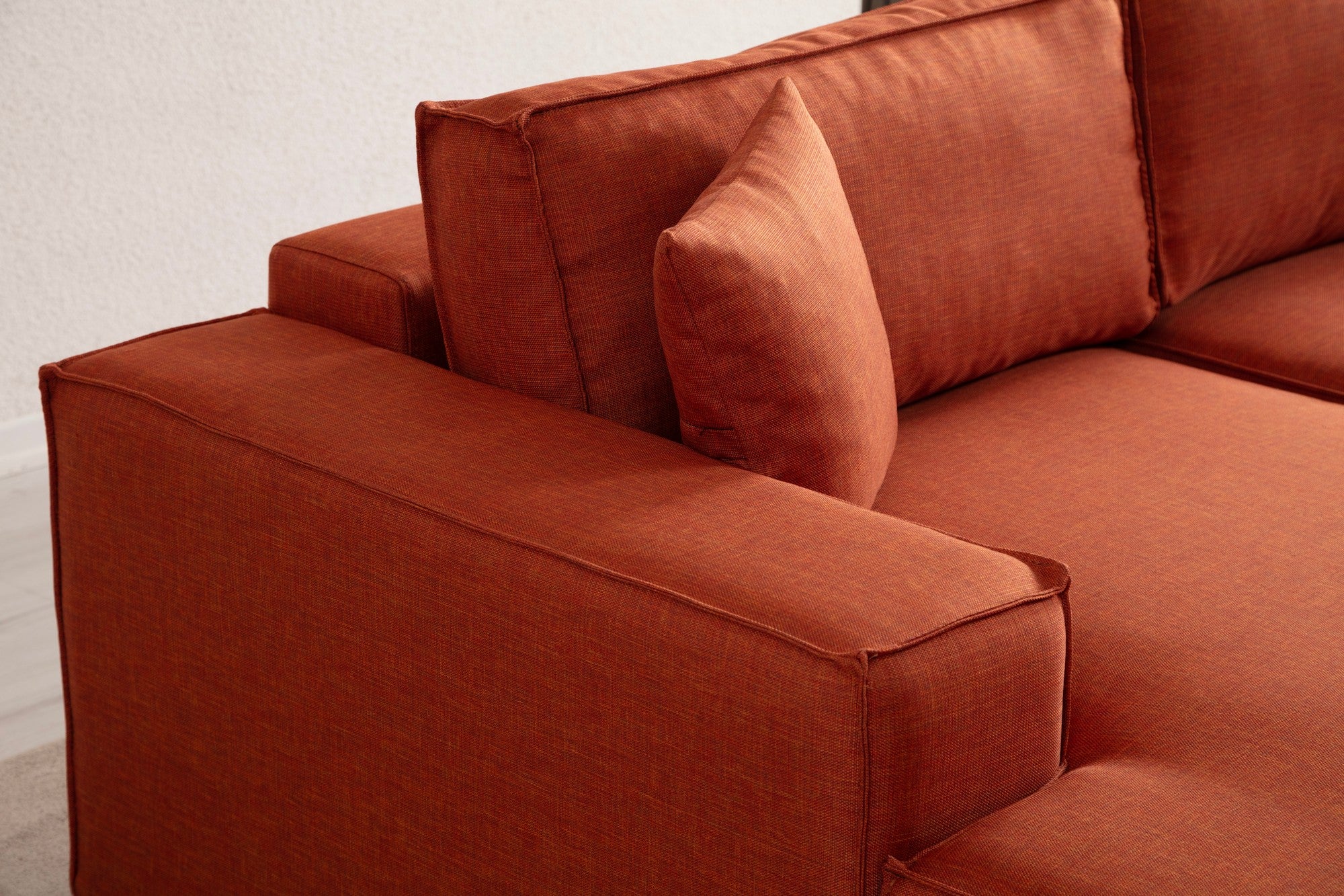 Sofá-cama de canto elegante, laranja, 260 cm | Estrutura em madeira de faia e aglomerado, 100% poliéster | Mecanismo deslizante, espuma macia, perfeito para espaços modernos
