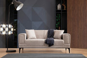 Sofá elegante de 2 lugares, marrom claro, 170 x 85 x 77 cm | Estrutura em madeira de faia e aglomerado, tecido 100% poliéster | Almofadas de espuma macia, design de fácil manutenção