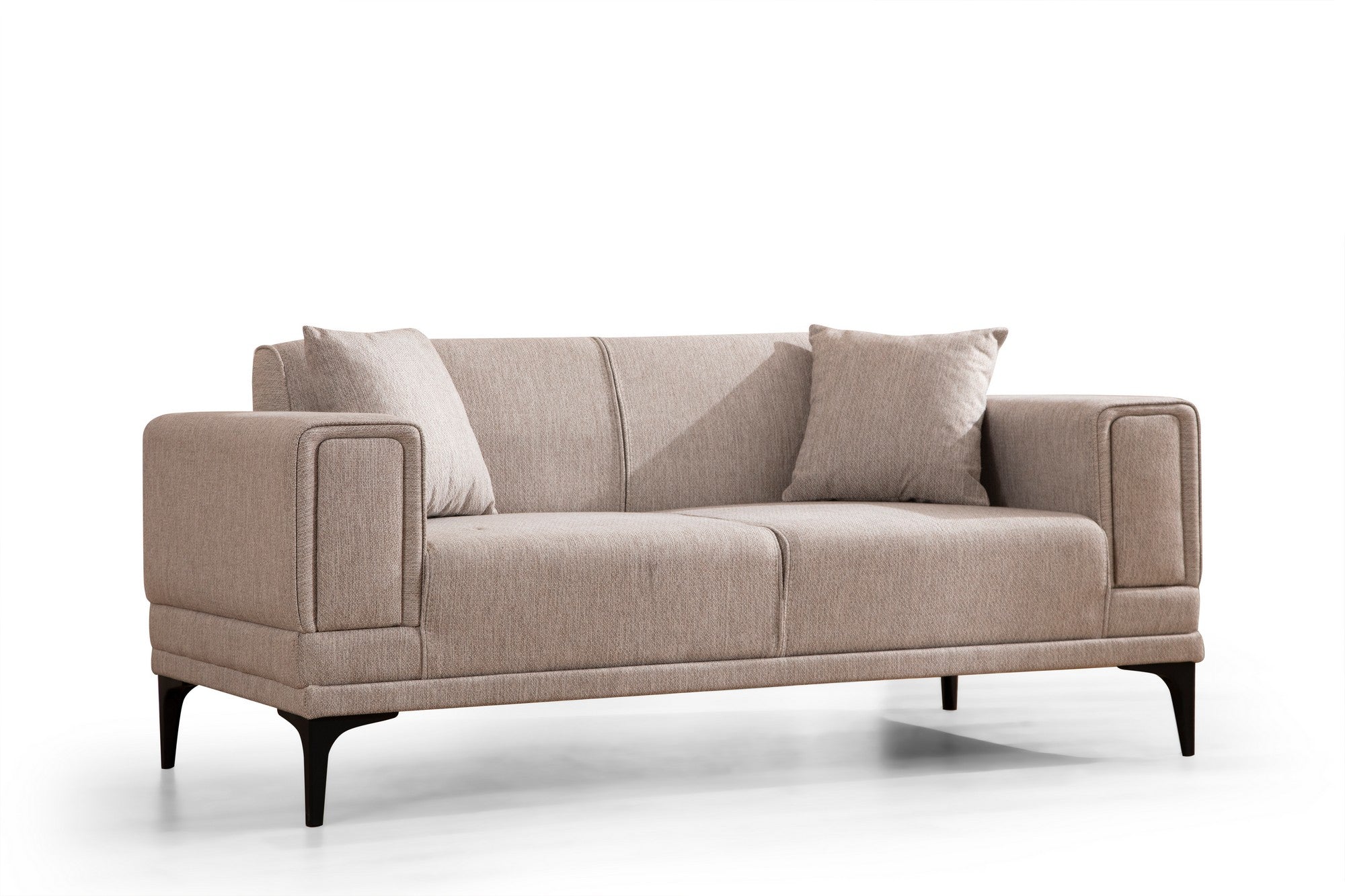 Sofá elegante de 2 lugares, marrom claro, 170 x 85 x 77 cm | Estrutura em madeira de faia e aglomerado, tecido 100% poliéster | Almofadas de espuma macia, design de fácil manutenção