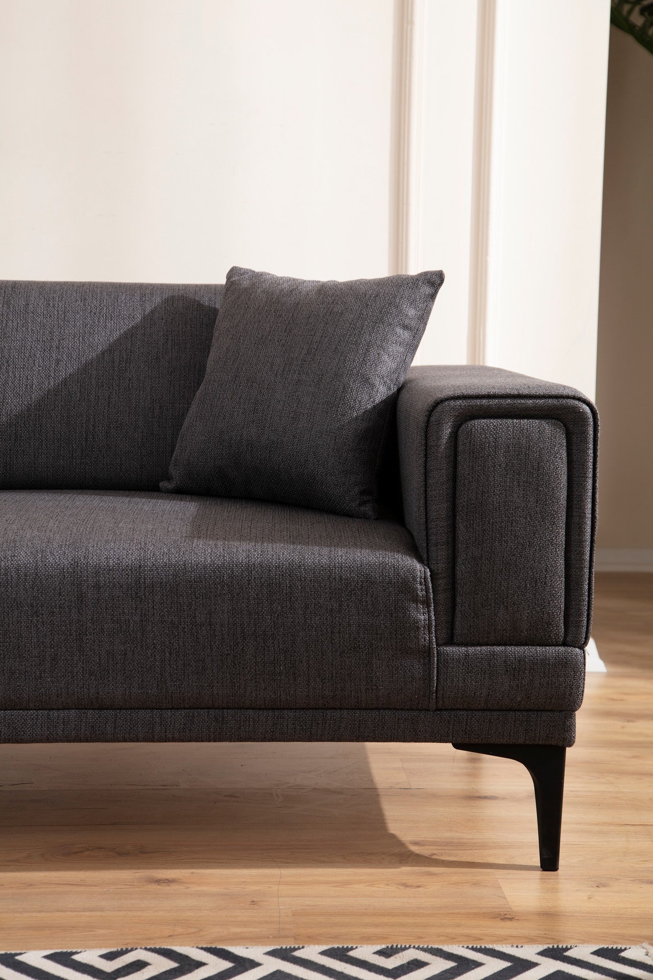 Sofá-cama elegante de 3 lugares, cinza escuro, 230 x 95 x 77 cm | Estrutura em madeira de faia, 100% poliéster, mecanismo giratório | Perfeito para espaços modernos