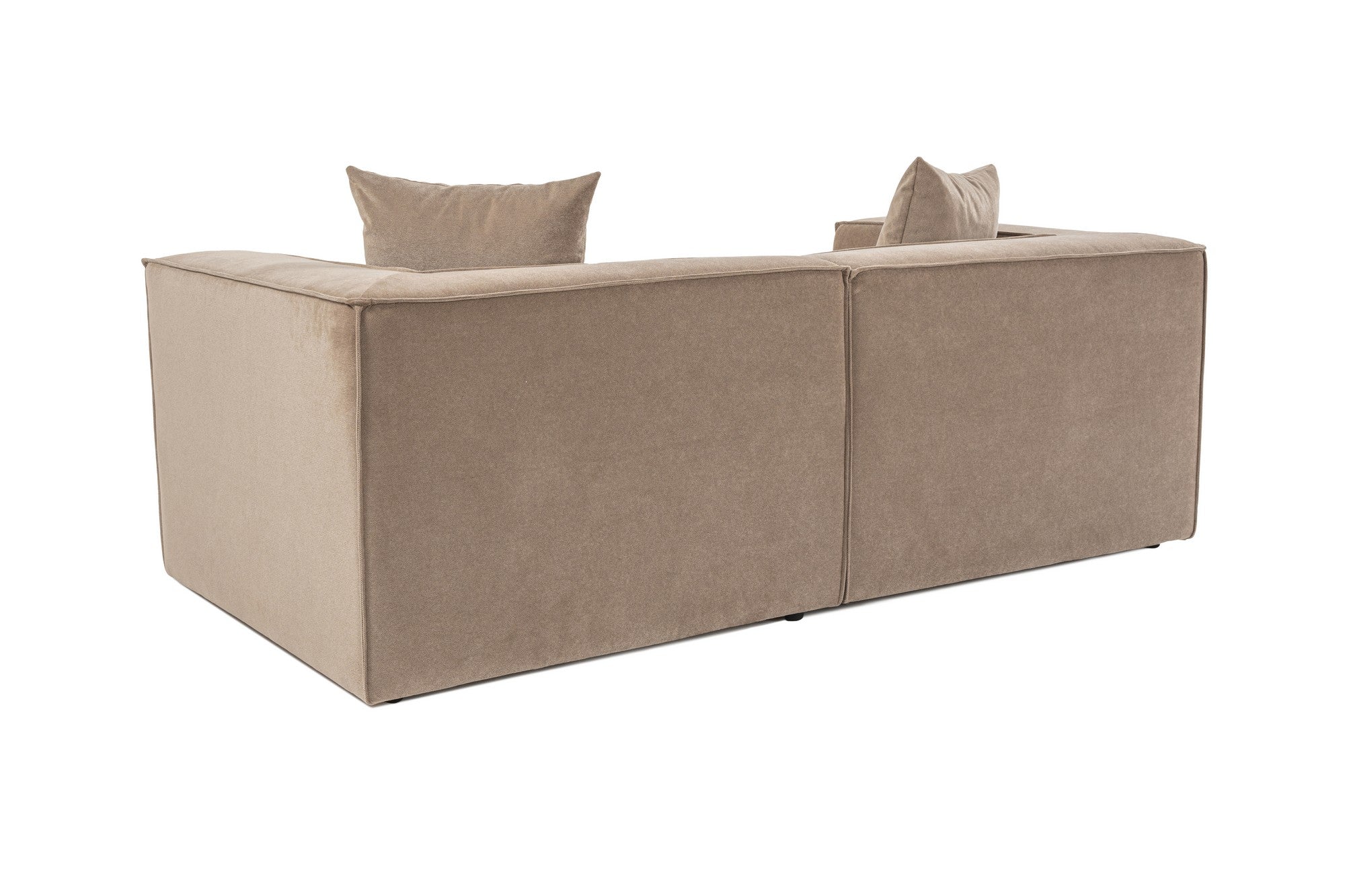 Sofá Cappuccino de 2 lugares, 190 x 95 x 65 cm | Estrutura 100% madeira de carpa, tecido 100% linho, espuma 32 DNS | Elegante e confortável para espaços de convivência modernos
