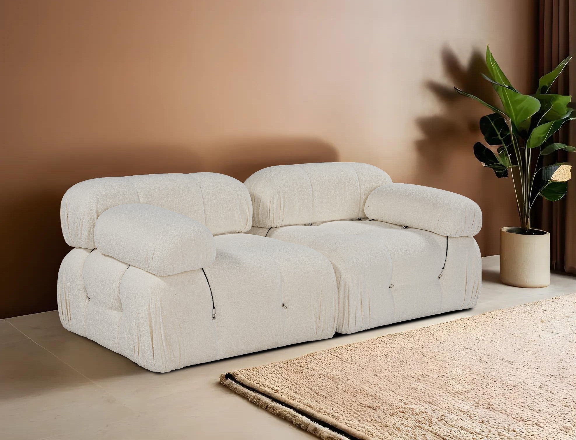 Sofá elegante de 2 lugares, cor creme, 190 x 95 x 75 cm | Estrutura em madeira de faia e aglomerado, 100% poliéster, encosto e braço removíveis | Design modular personalizável