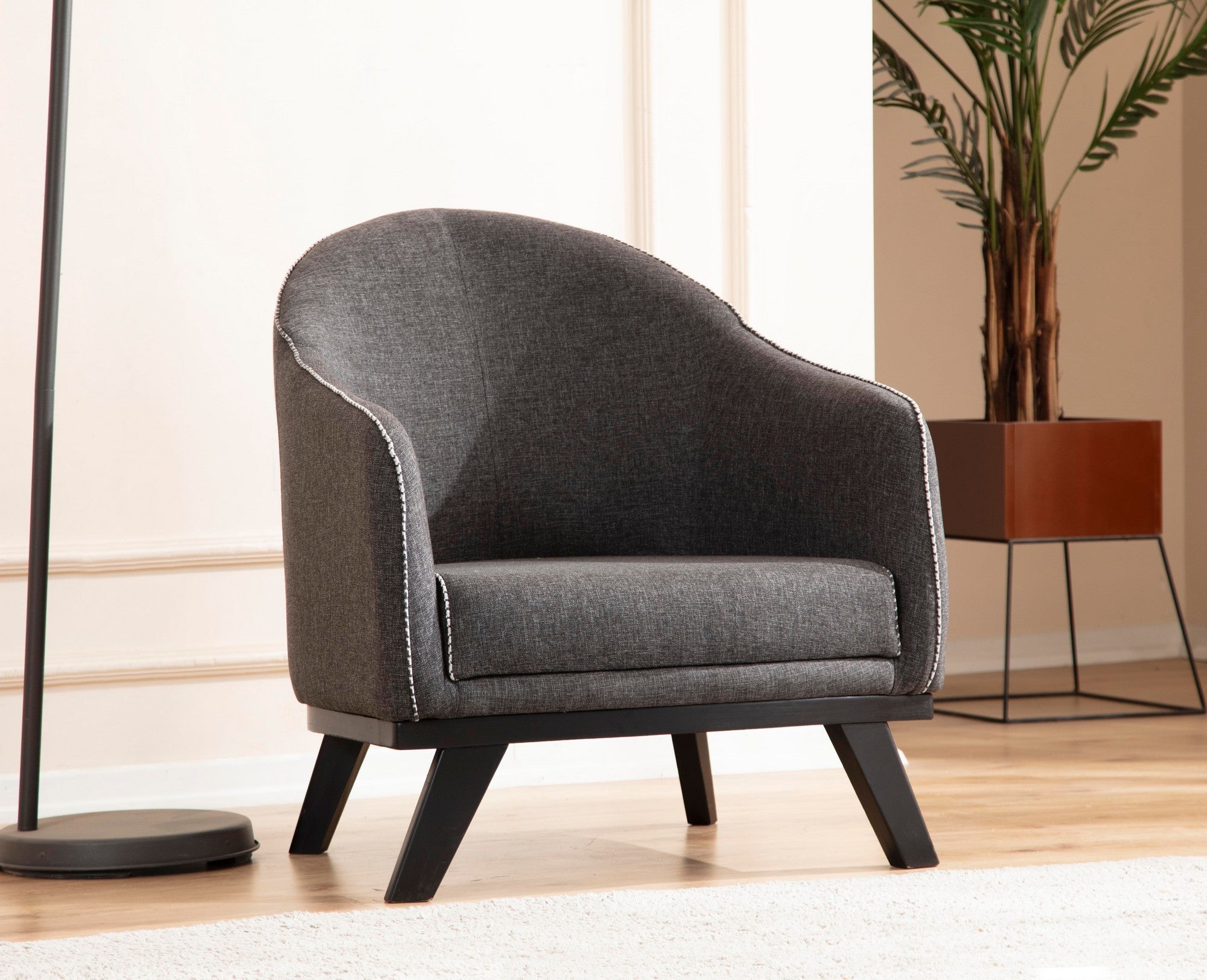 Poltrona Elegante, Antracite, 75 x 90 x 82 cm | Estrutura em madeira de faia e aglomerado, 100% poliéster, almofadas de espuma macia | Elegante e confortável para sala de estar