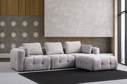 Sofá de canto elegante, cinza claro, 290 x 200 cm | Estrutura em madeira de faia e aglomerado, tecido 100% poliéster | Inclui 5 almofadas, perfeito para salas de estar modernas